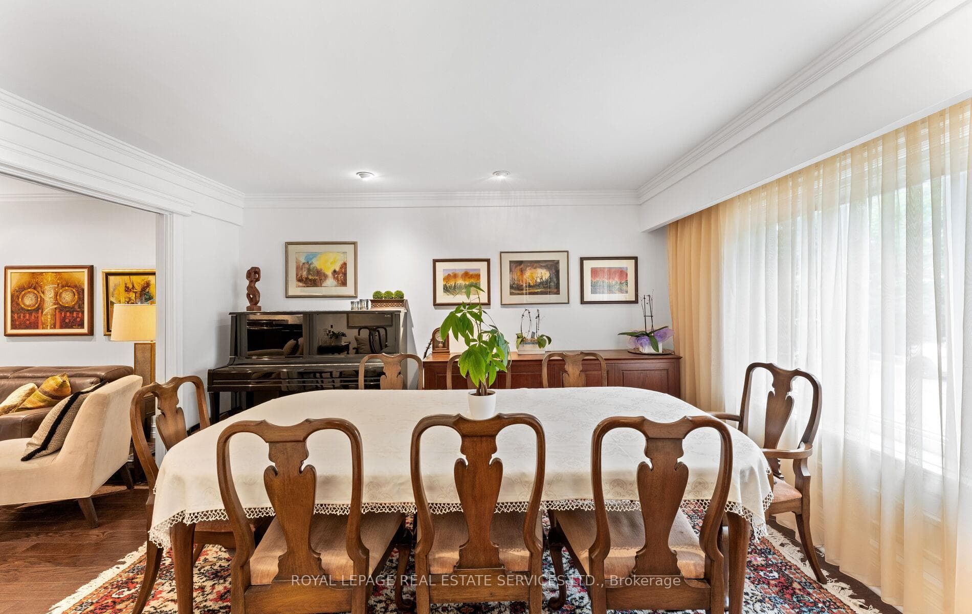 Principal dining room