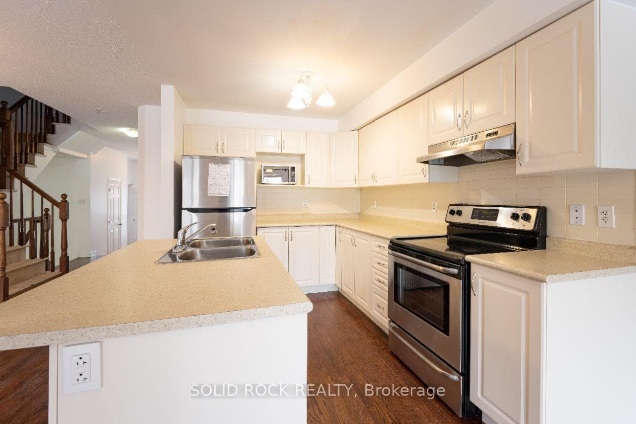 314 Amici Terrace photo 5