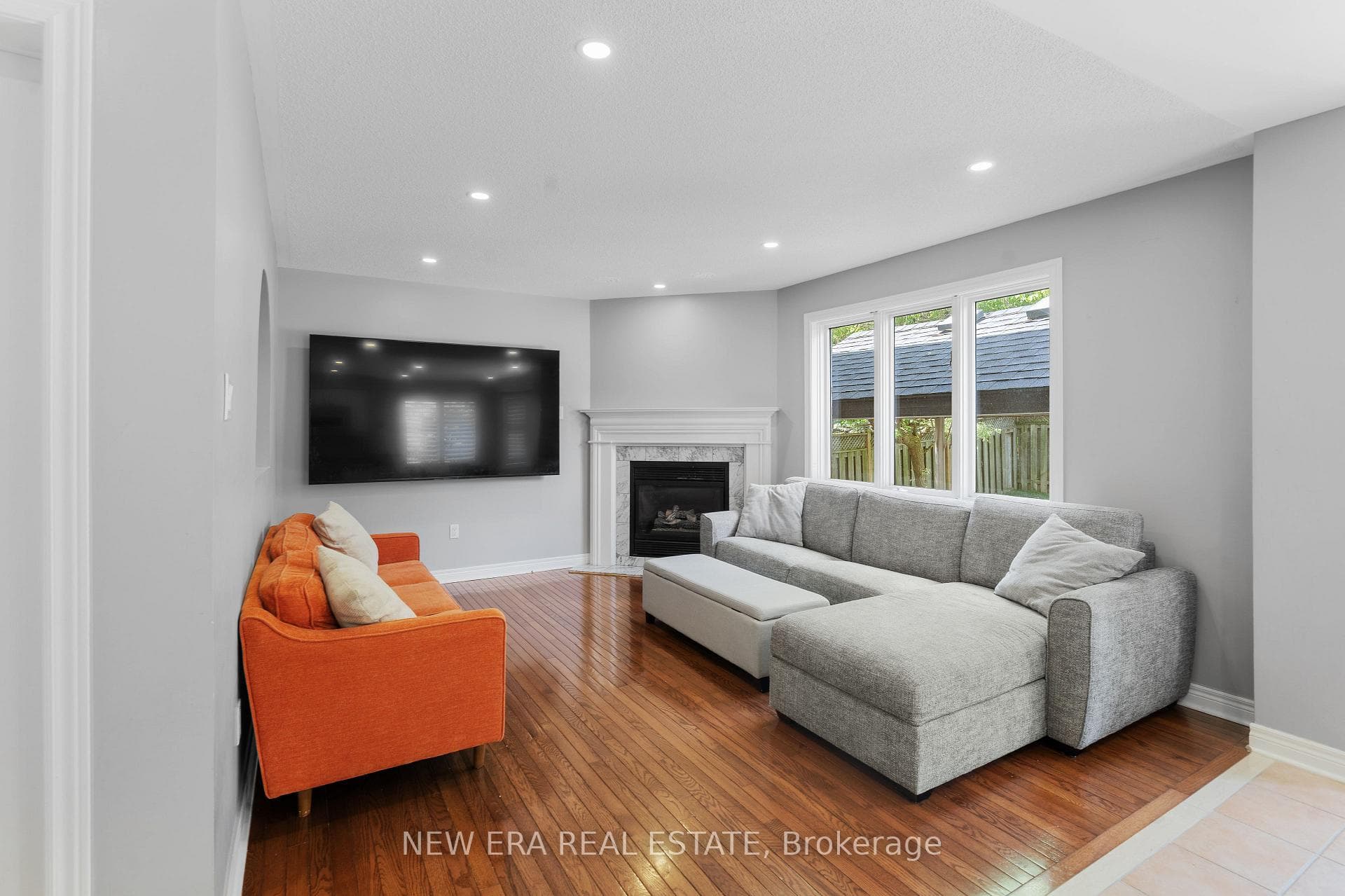 2855 Duncairn Drive photo 10