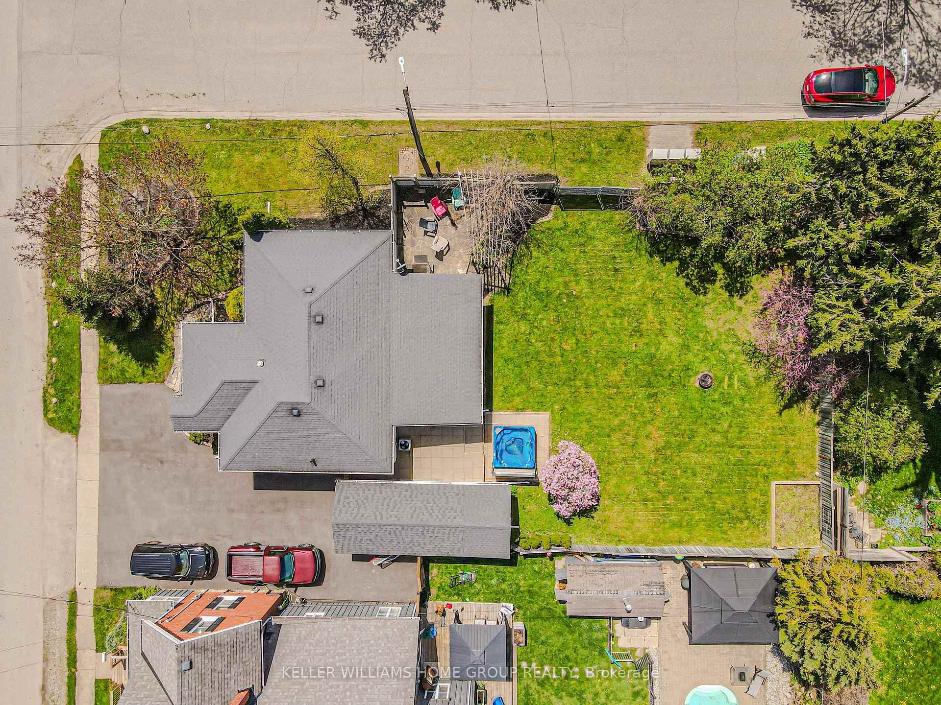 227 Arthur Street photo 28