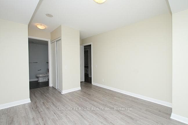 190 Borough Drive Unit 502 photo 12