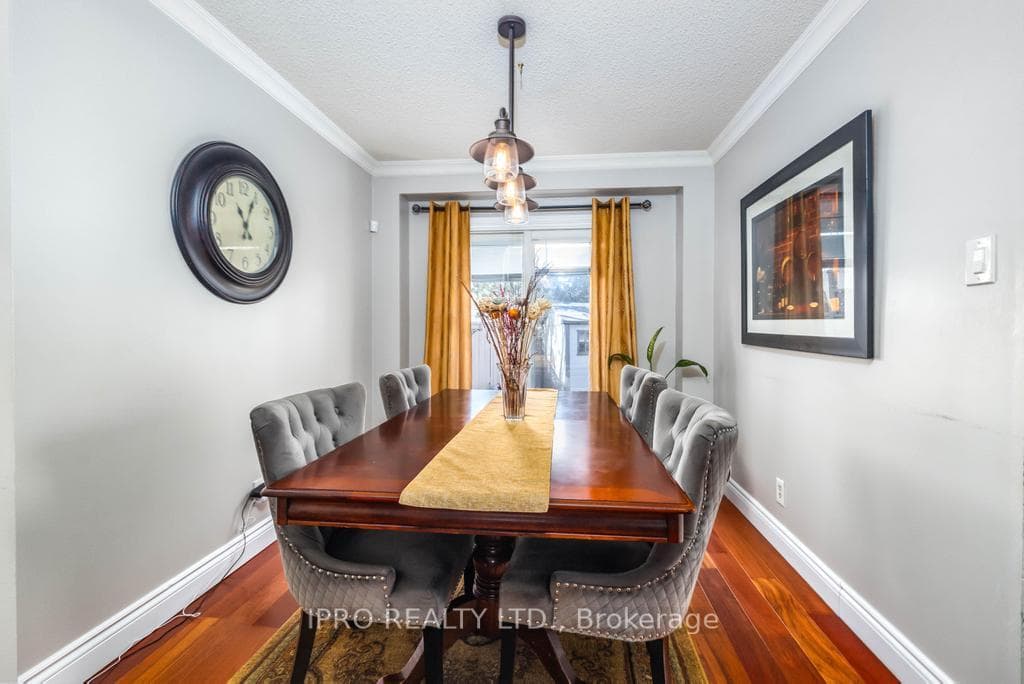 1342 Roylen Road photo 17