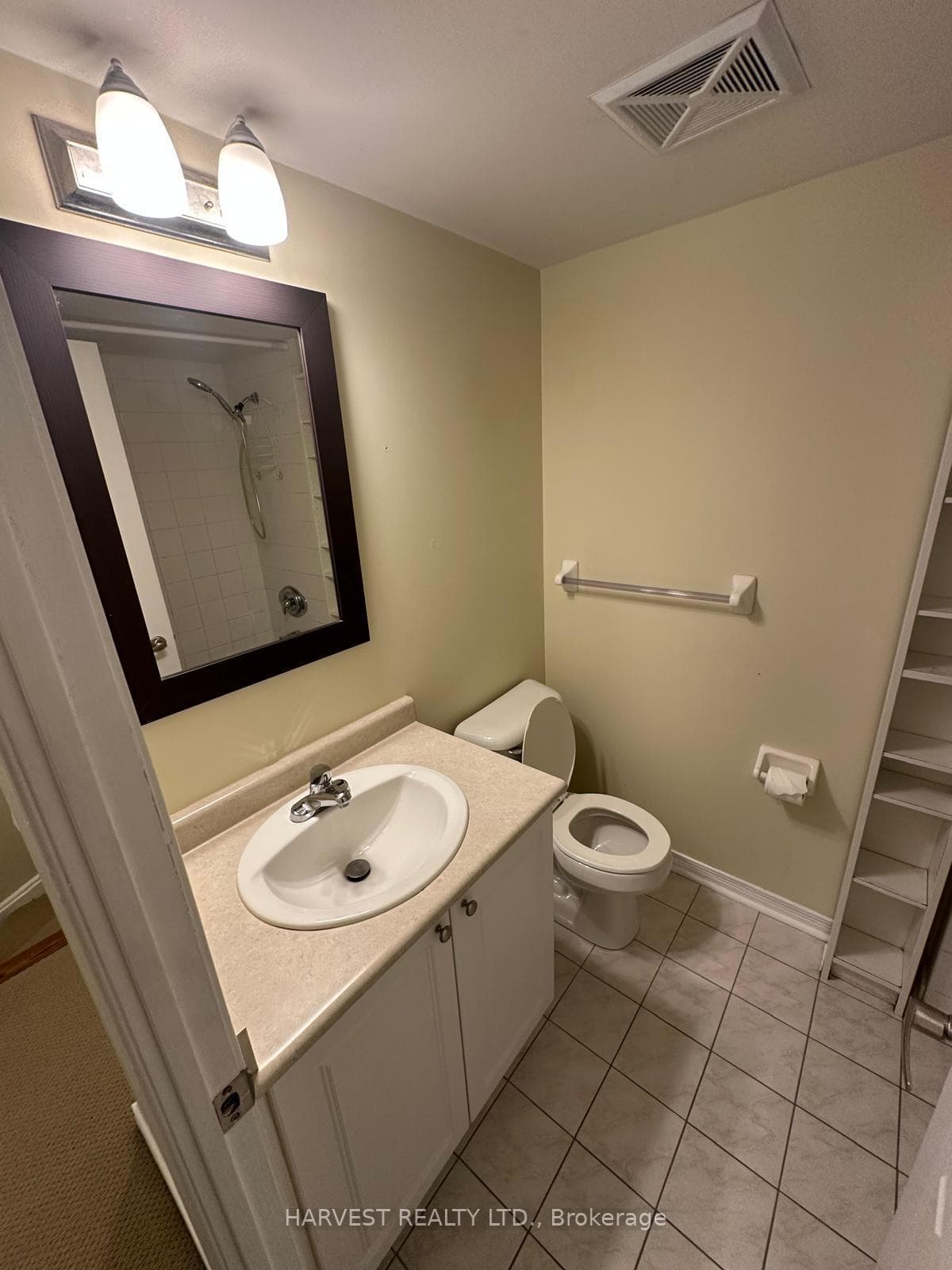 11 Ruttan Street Unit 125 photo 9