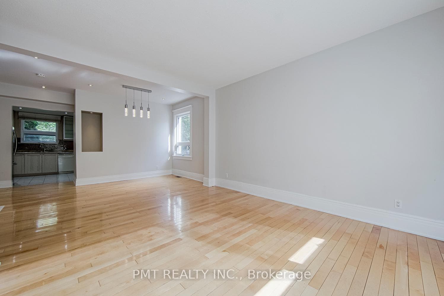 39 Windermere Avenue Unit Main photo 3