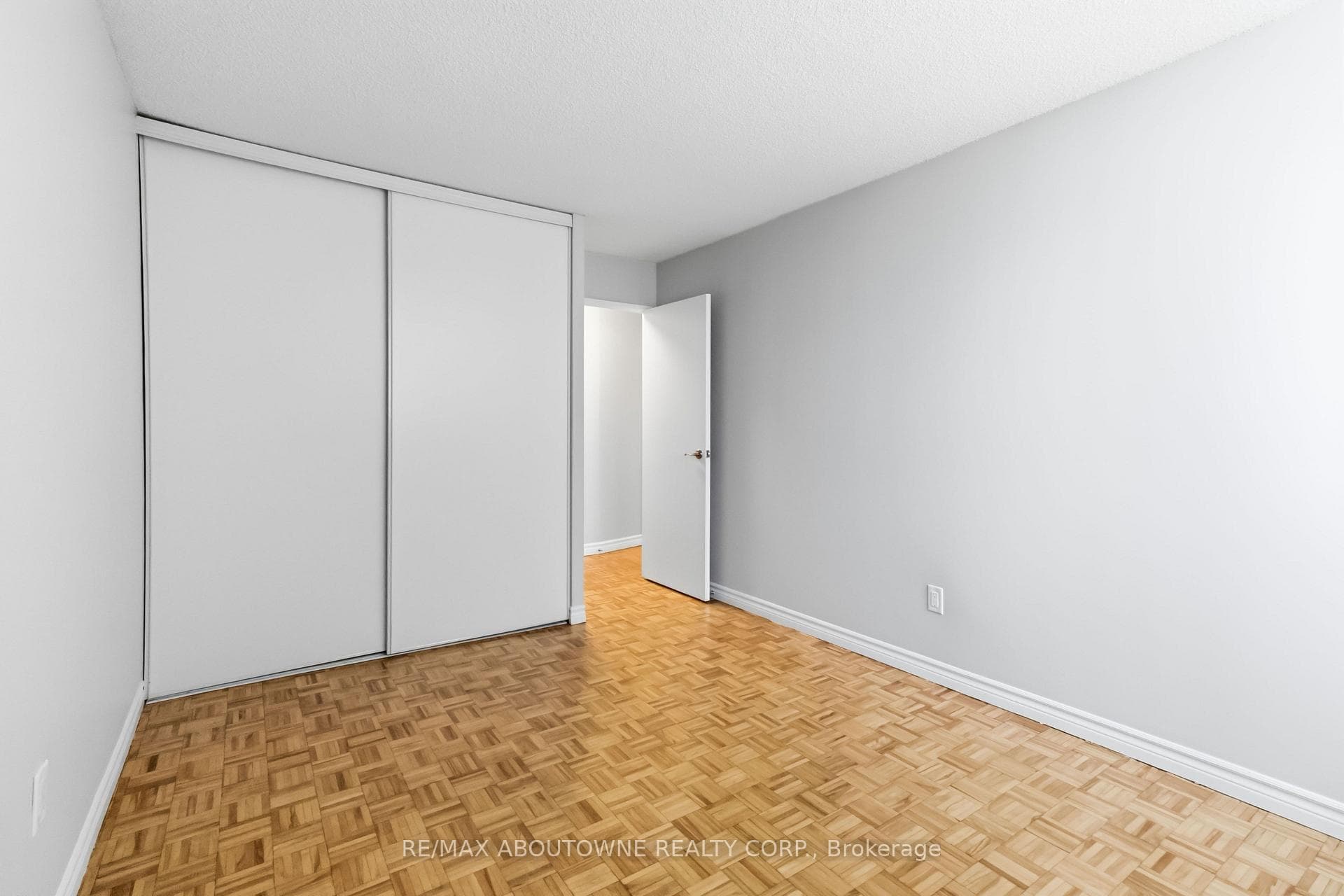 60 Park Avenue Unit 1003 photo 13