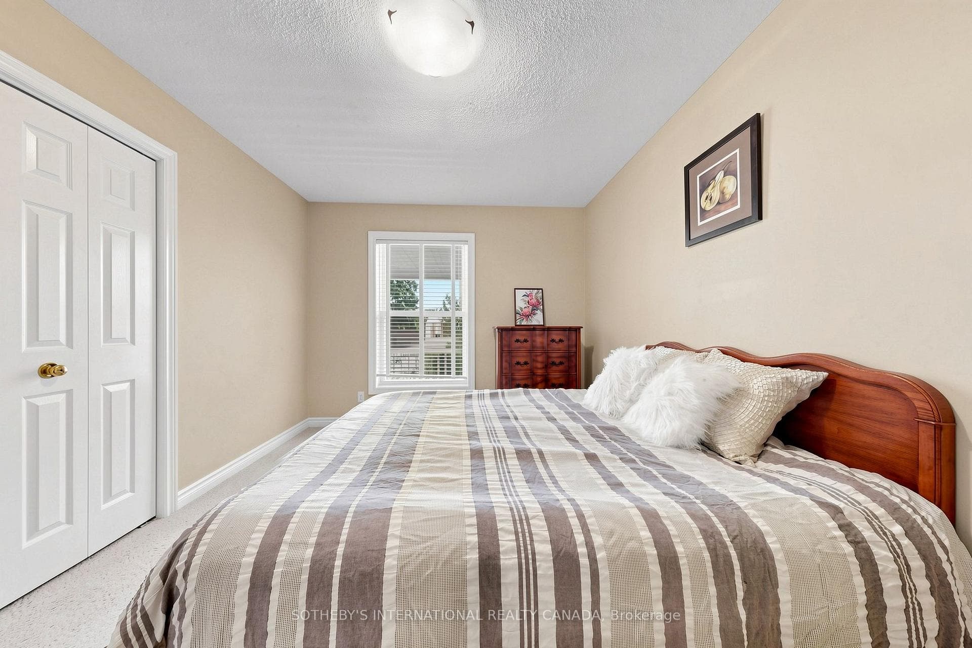 3454 FREDERICK Avenue photo 21