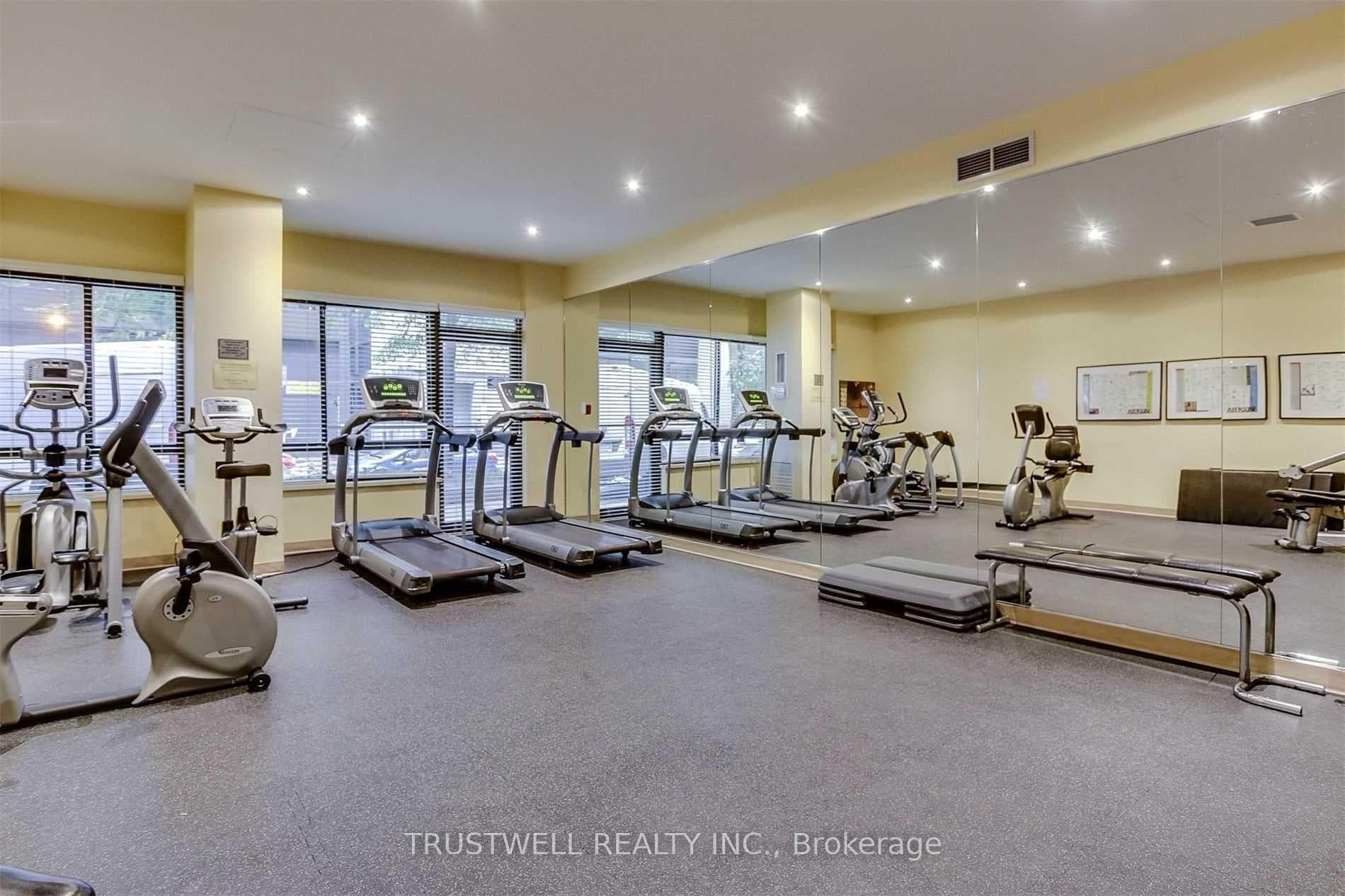 280 Simcoe Street Unit 1102 photo 31