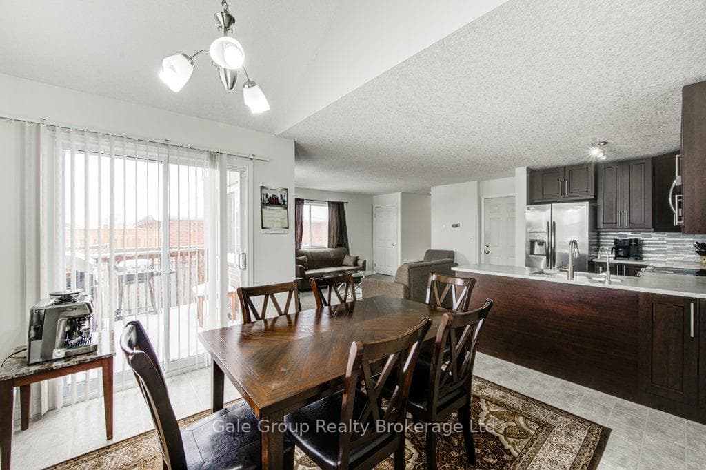 711 Southwood Way photo 18