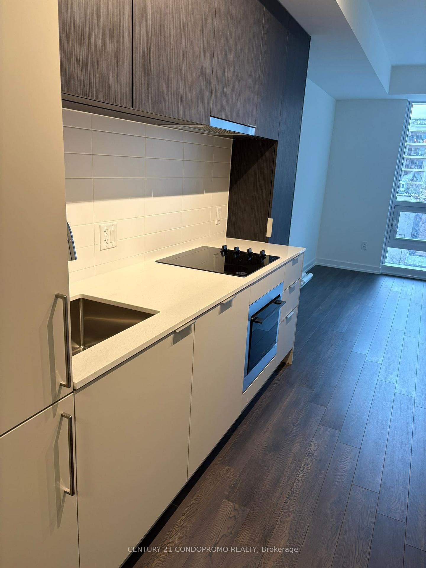 89 Church Street Unit 1005 photo 3