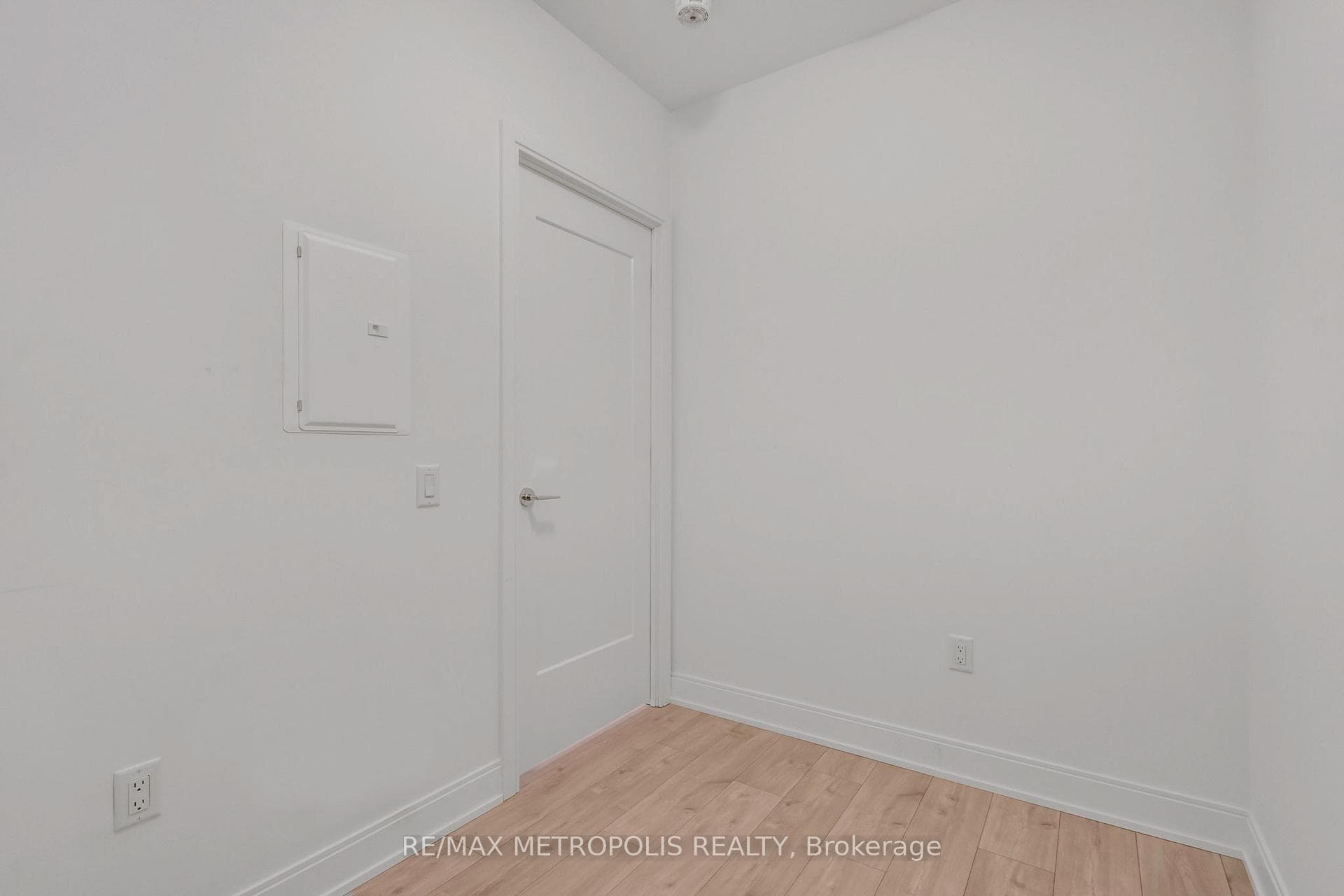 65 Annie Craig Drive Unit 415 photo 17