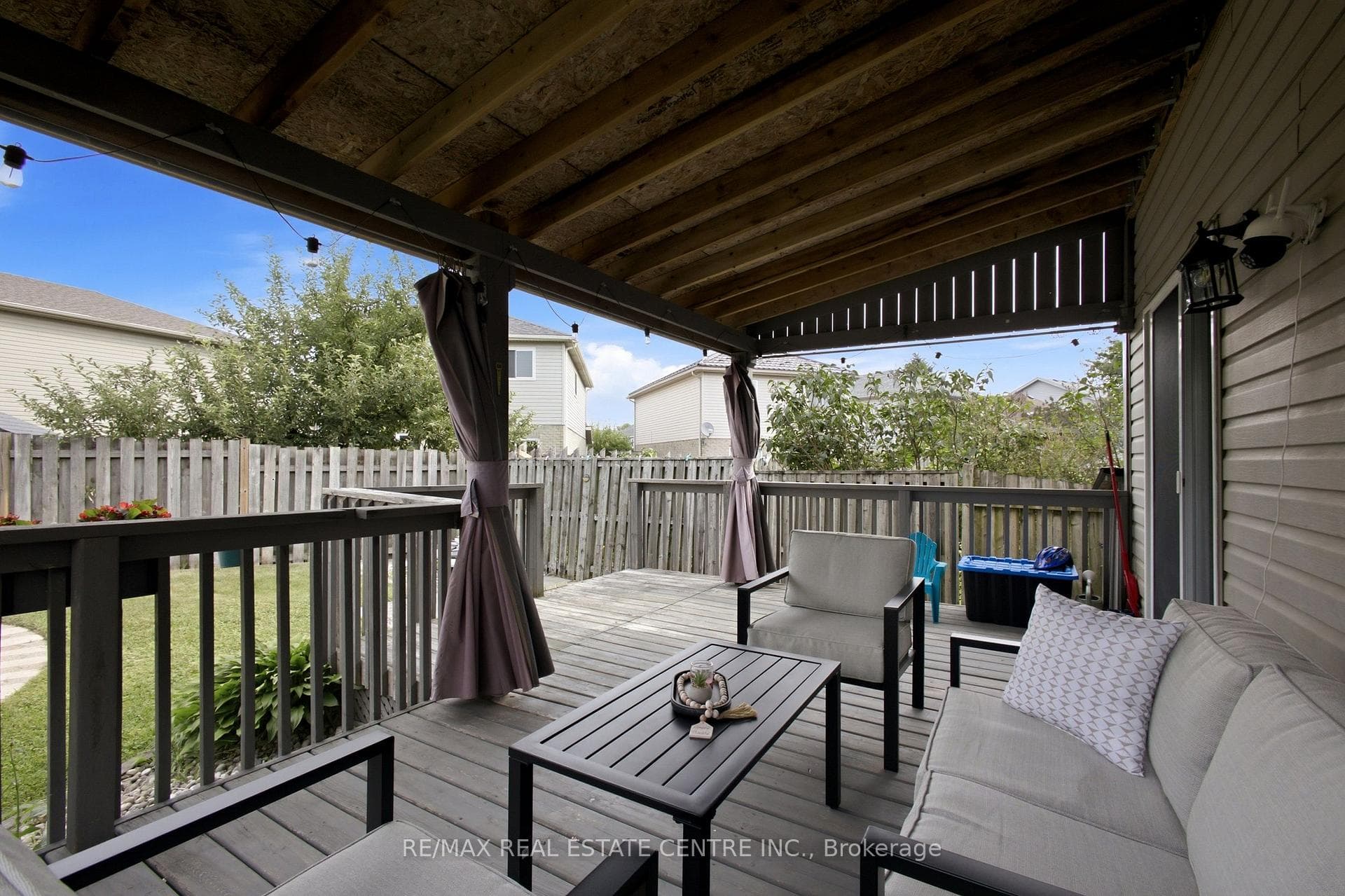 801 Hunters Gate Crescent photo 26