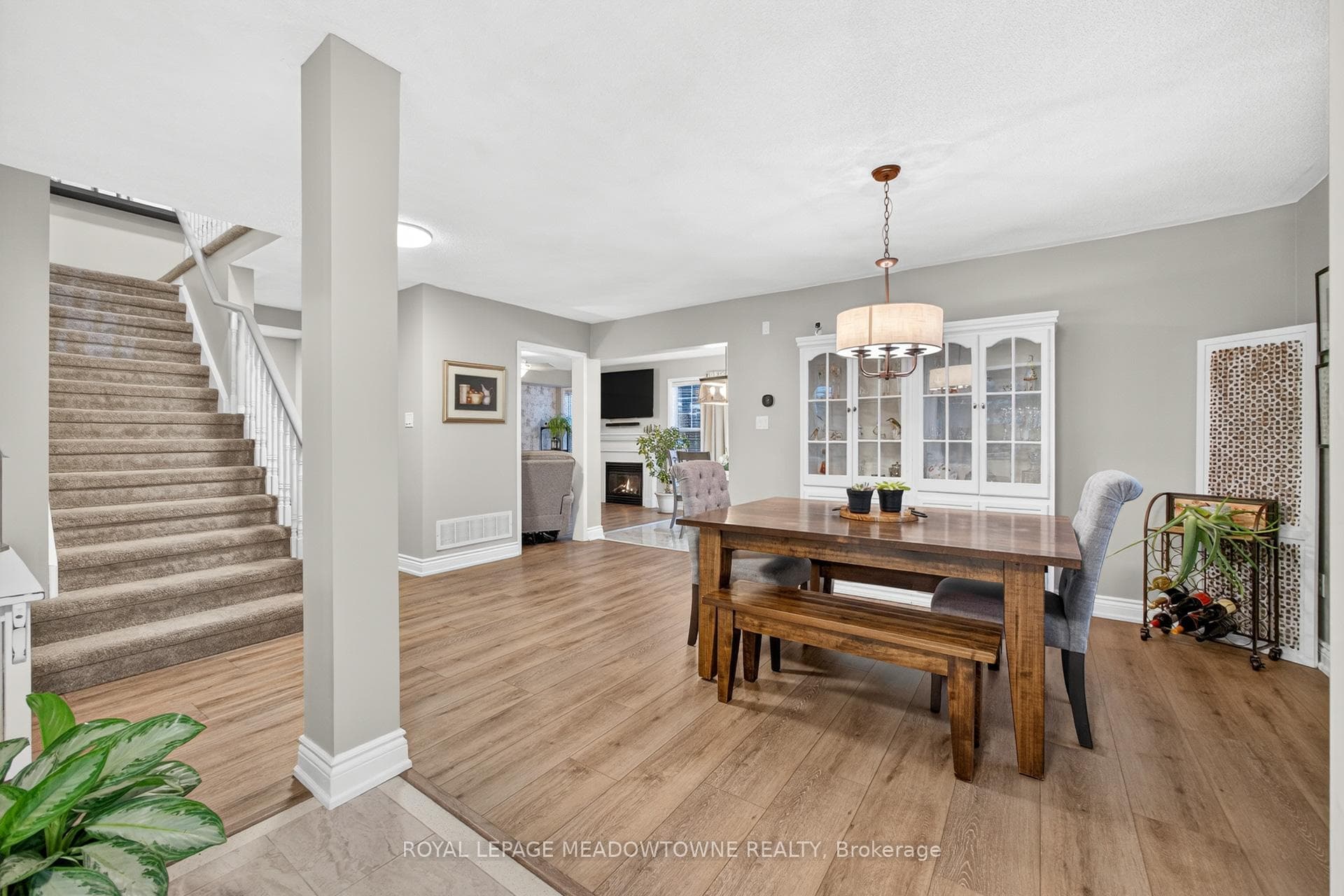 60 Tanners Drive photo 12