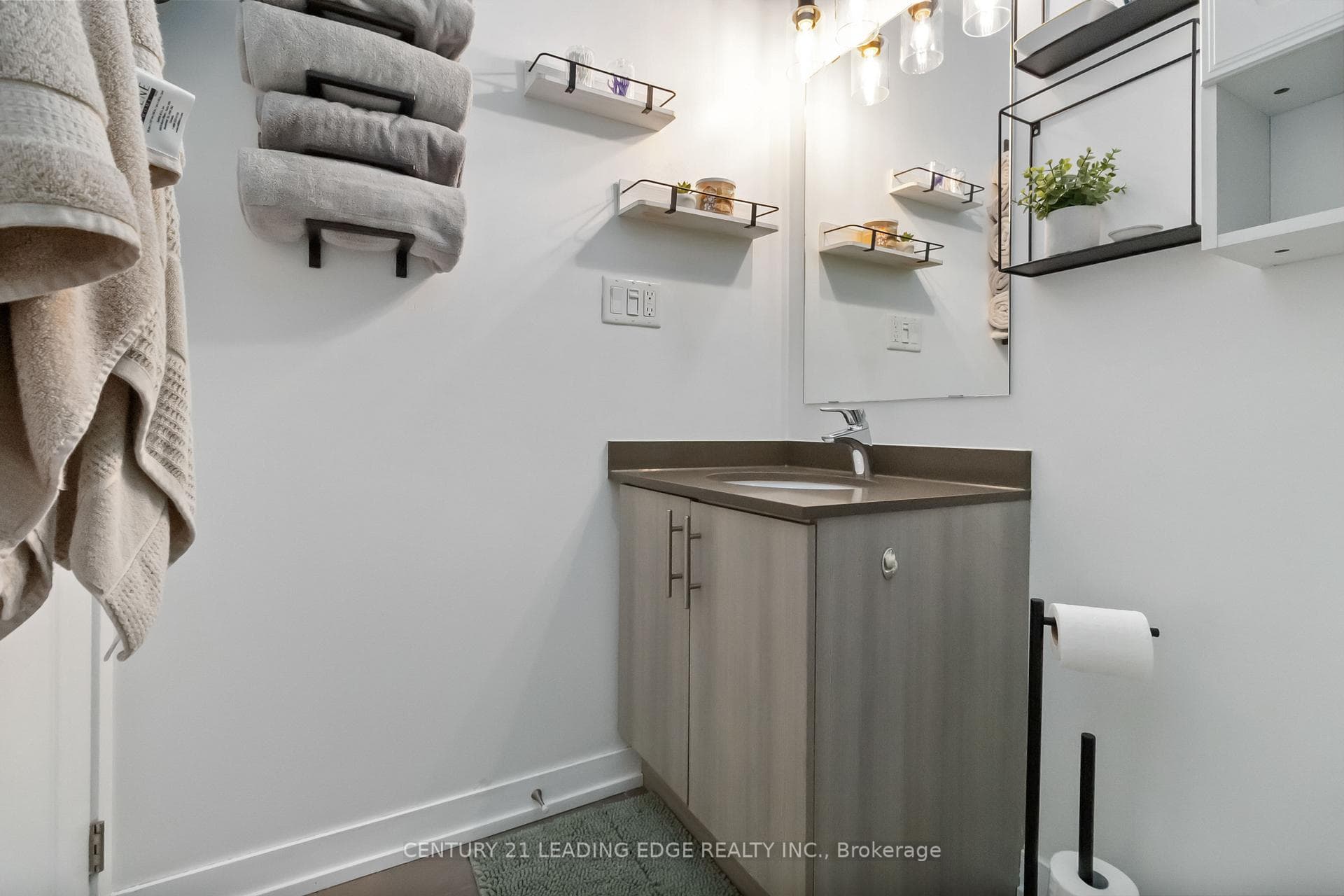 1284 Guelph Line Unit 205 photo 14