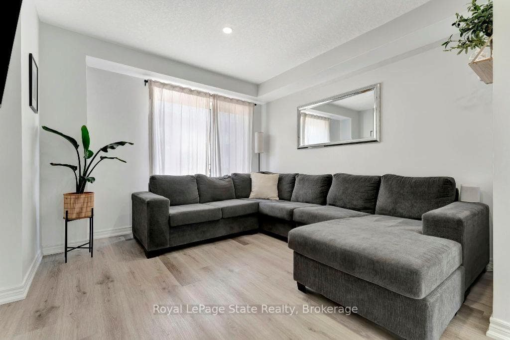 41 Radison Lane photo 9