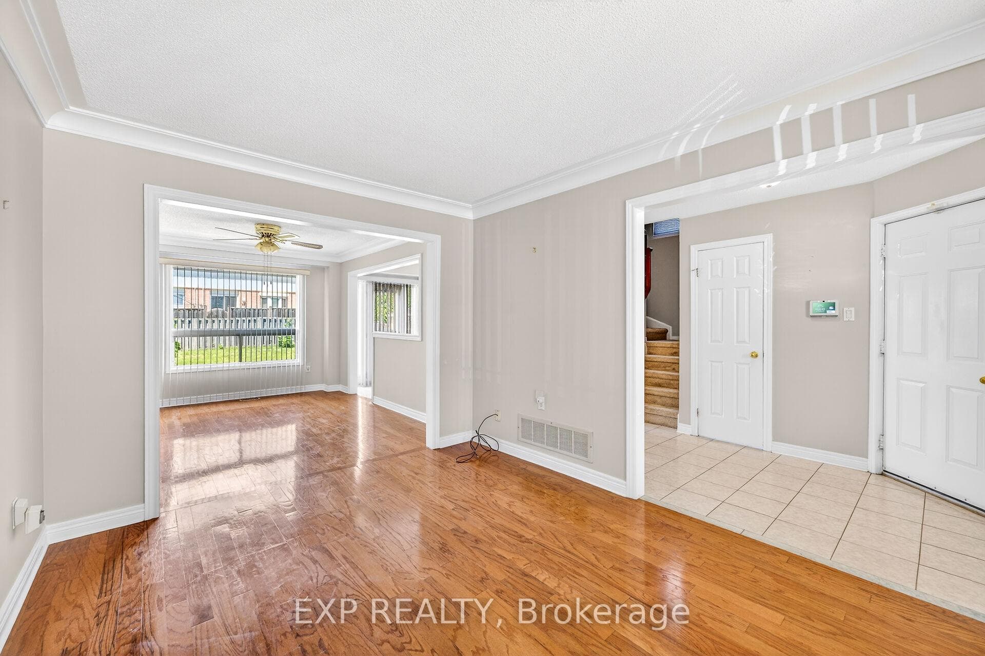 45 Ossington Drive photo 18
