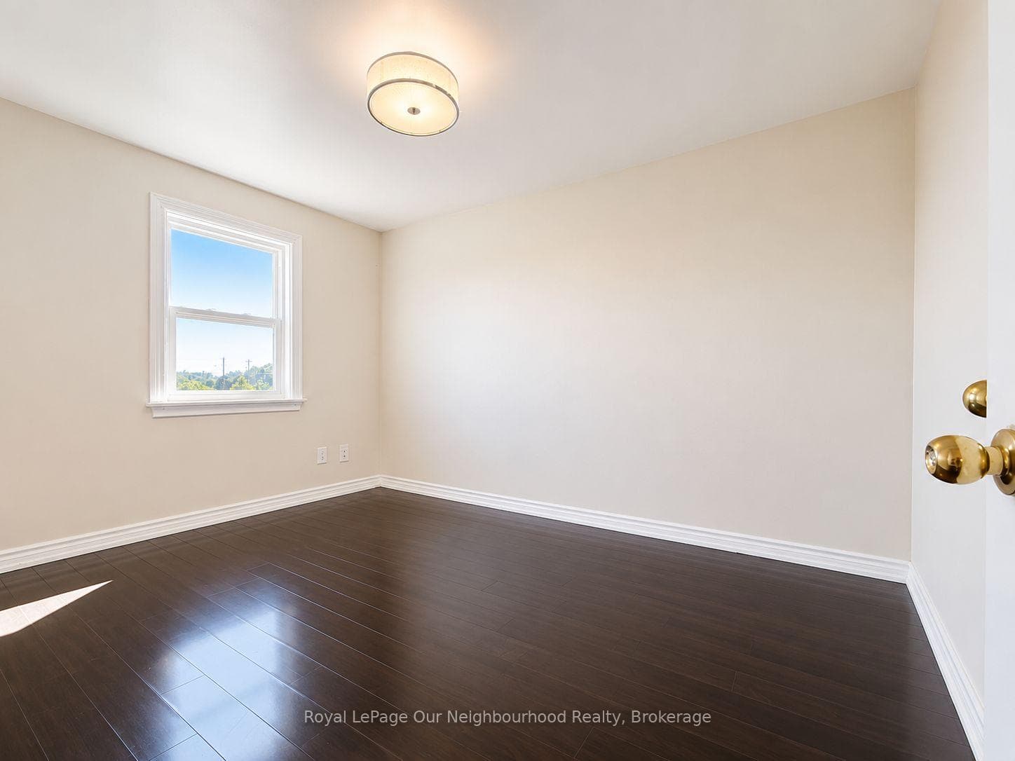 728 Weston Road photo 11