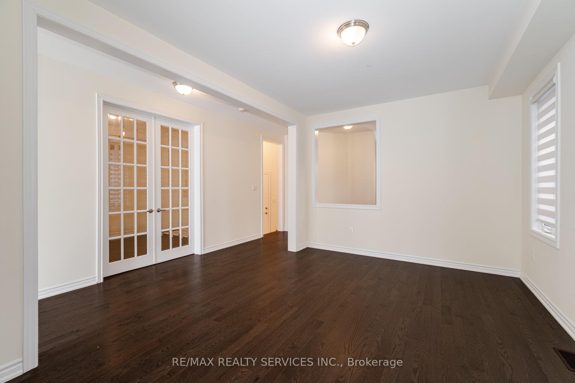 37 Royal Fern Crescent photo 6
