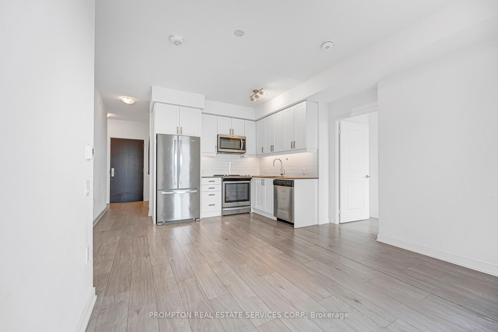 8 Nahani Way Unit 3320 photo 35