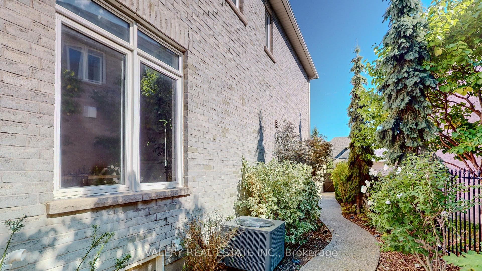 3006 Richview Boulevard photo 37
