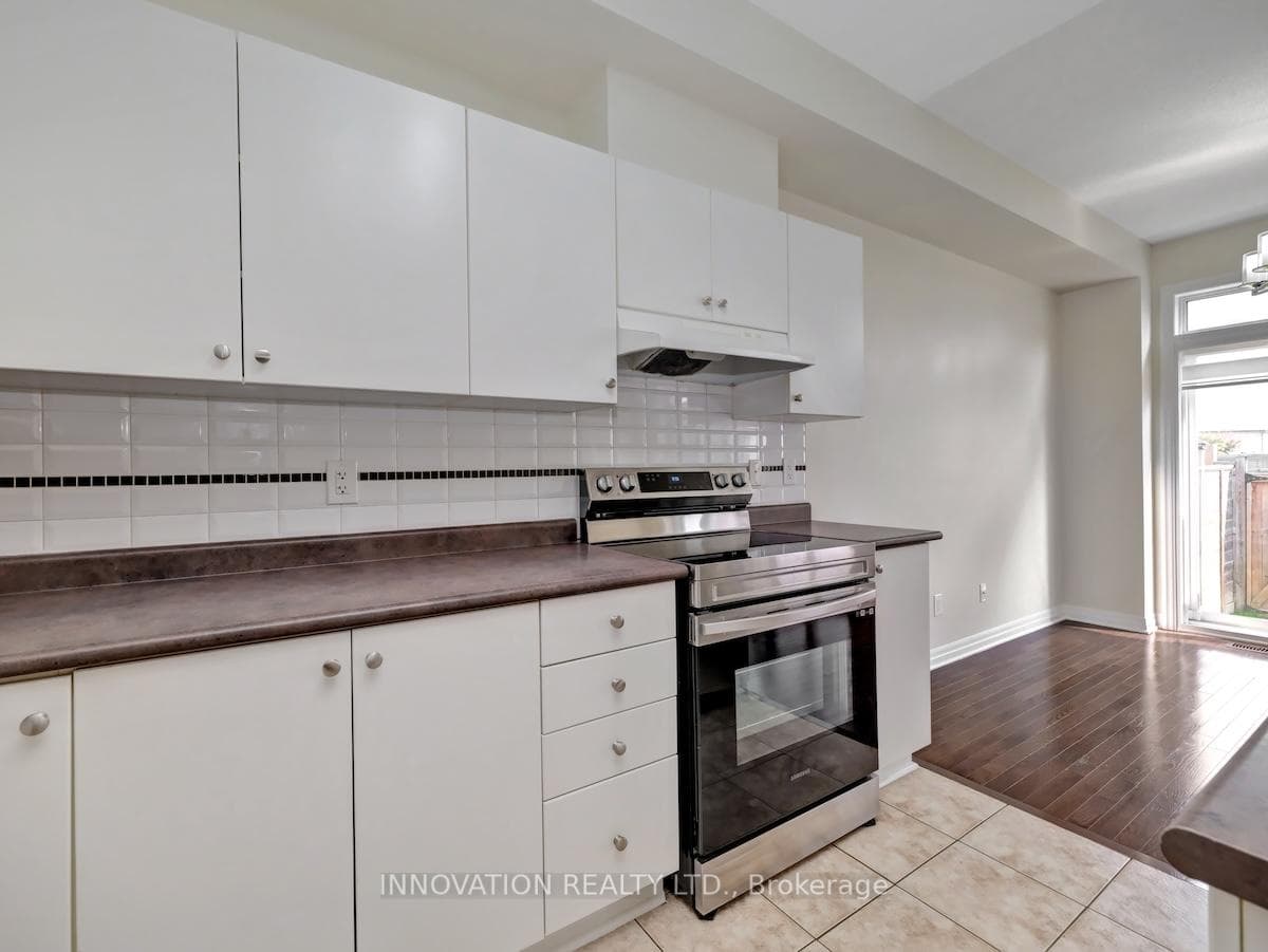 720 BRIAN GOOD Avenue photo 21