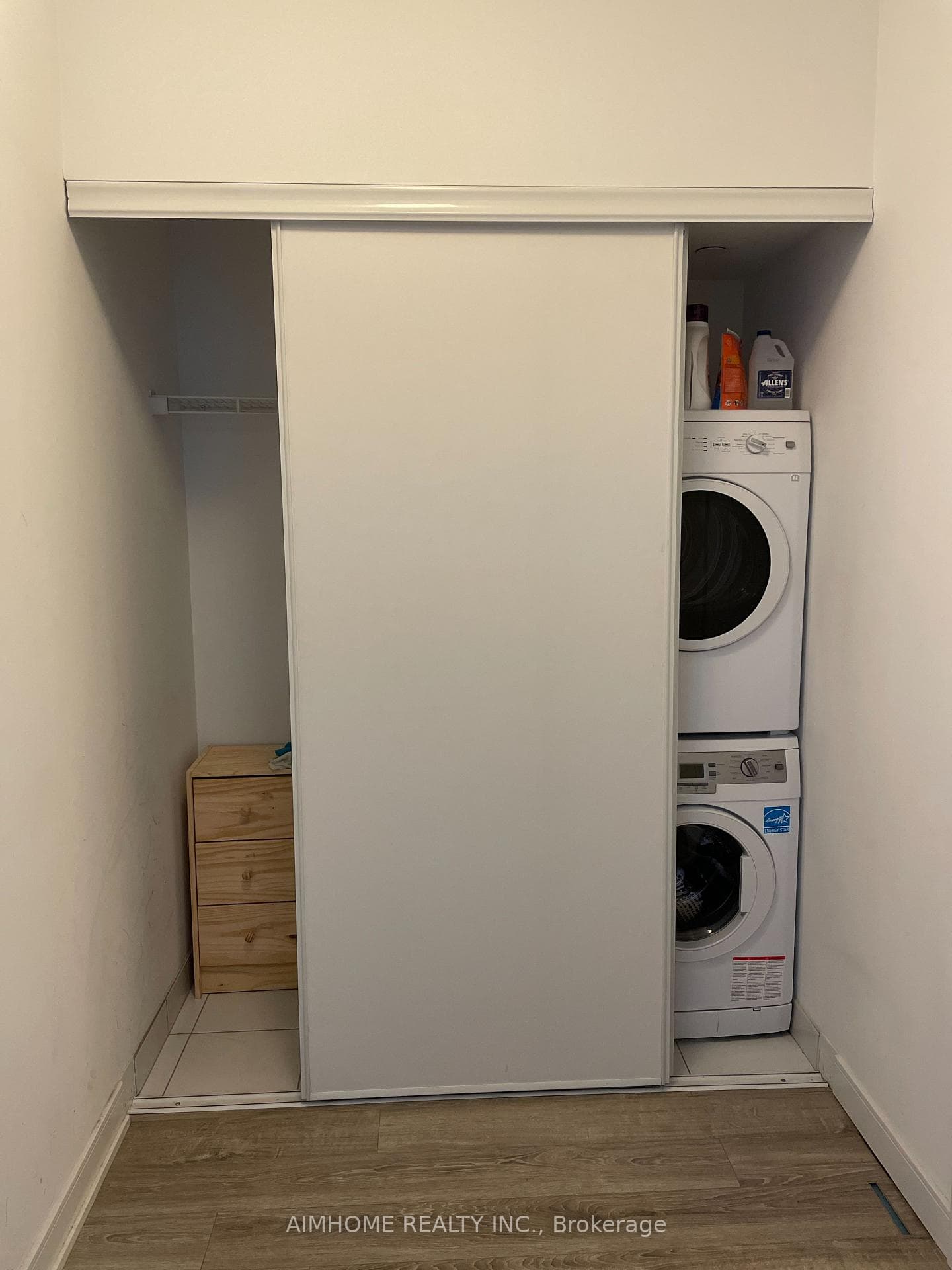 57 St Joseph Street Unit 1102 photo 10