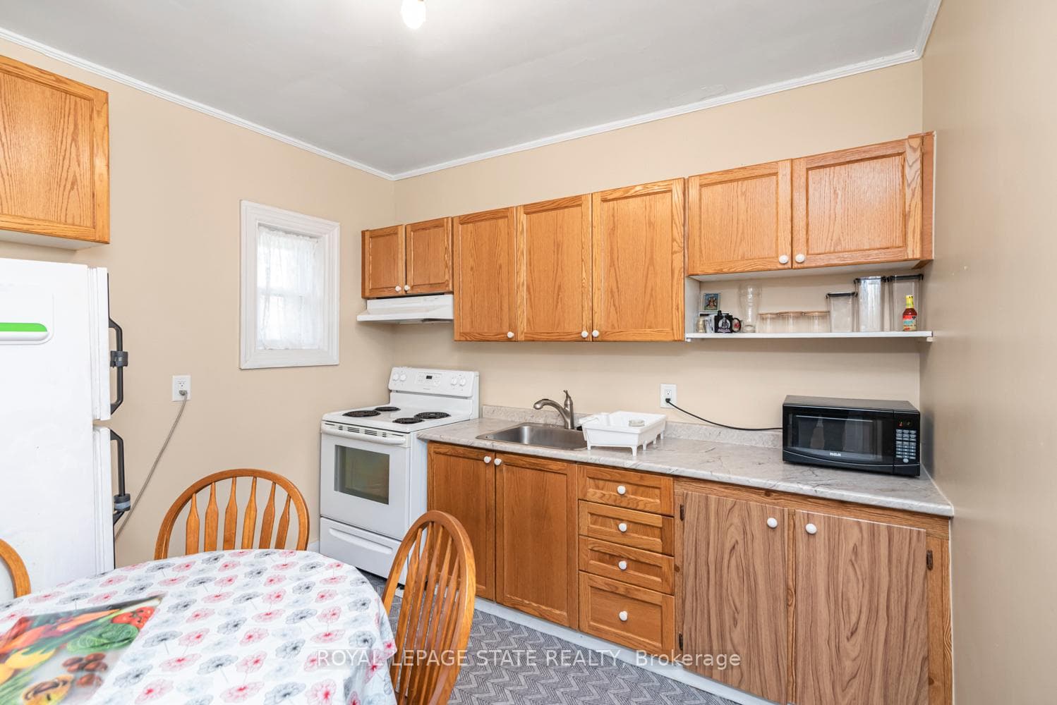 44 Arthur Avenue photo 12
