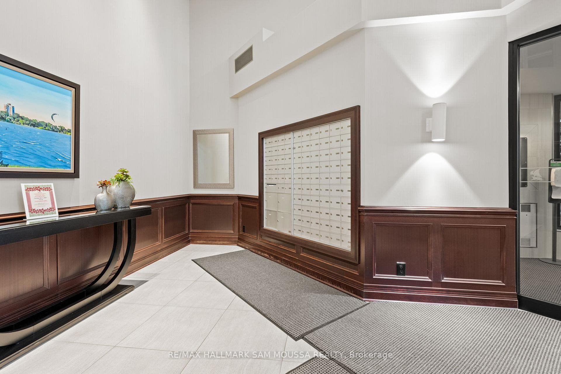3105 Carling Avenue Unit 504 photo 8
