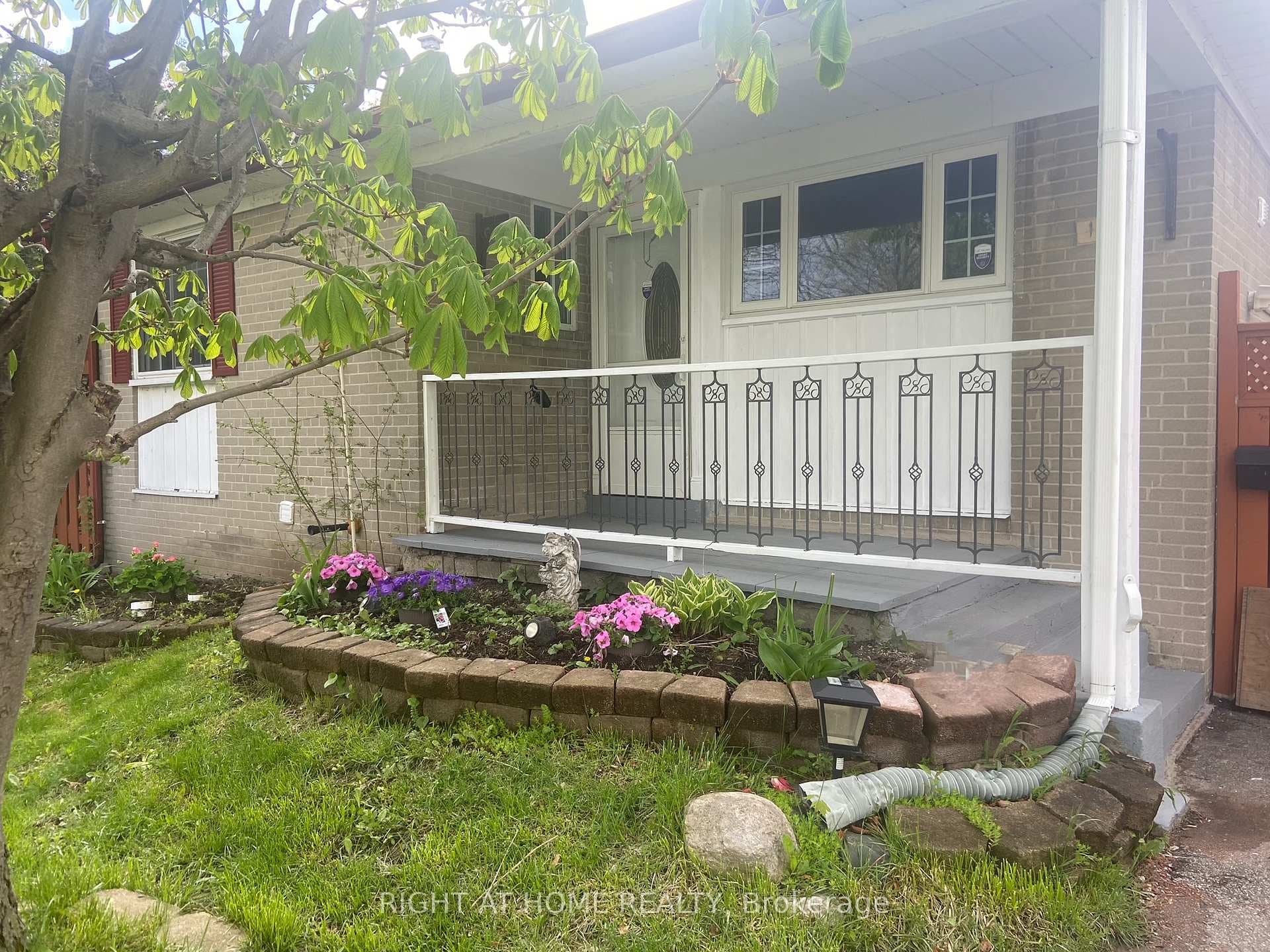 159 Tulloch Drive photo 4