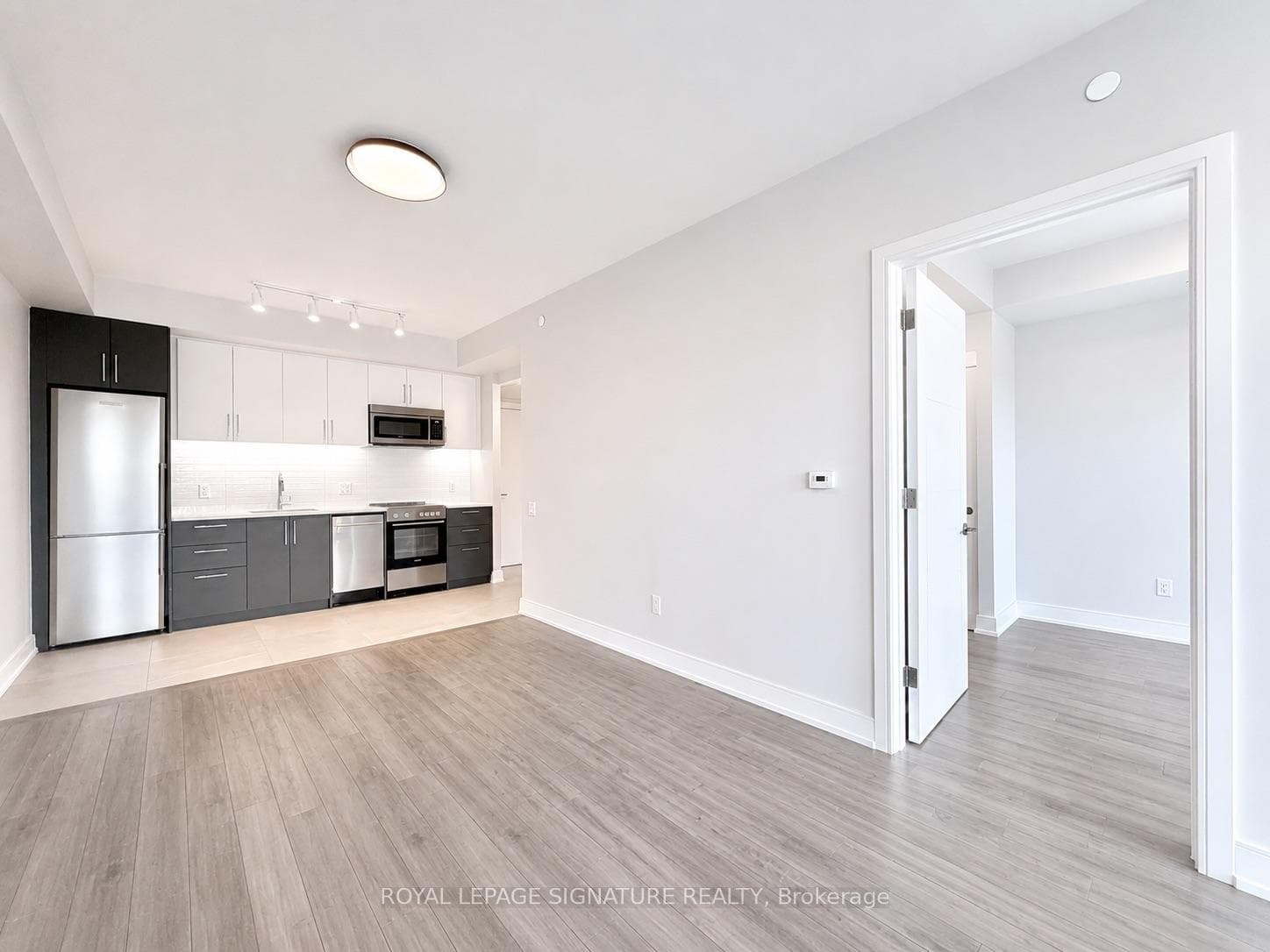 2525 Bathurst Street Unit 508 photo 1