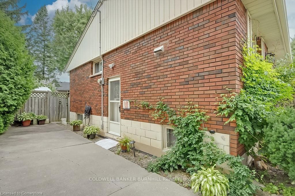290 Upper Paradise Road photo 5