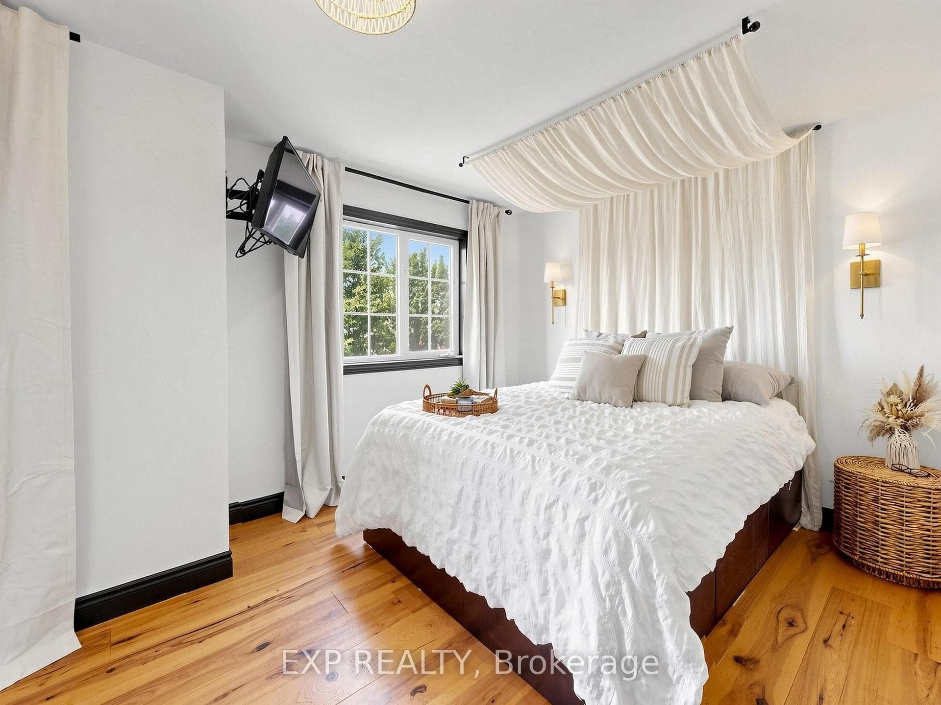 101 Mccurdy Drive photo 22