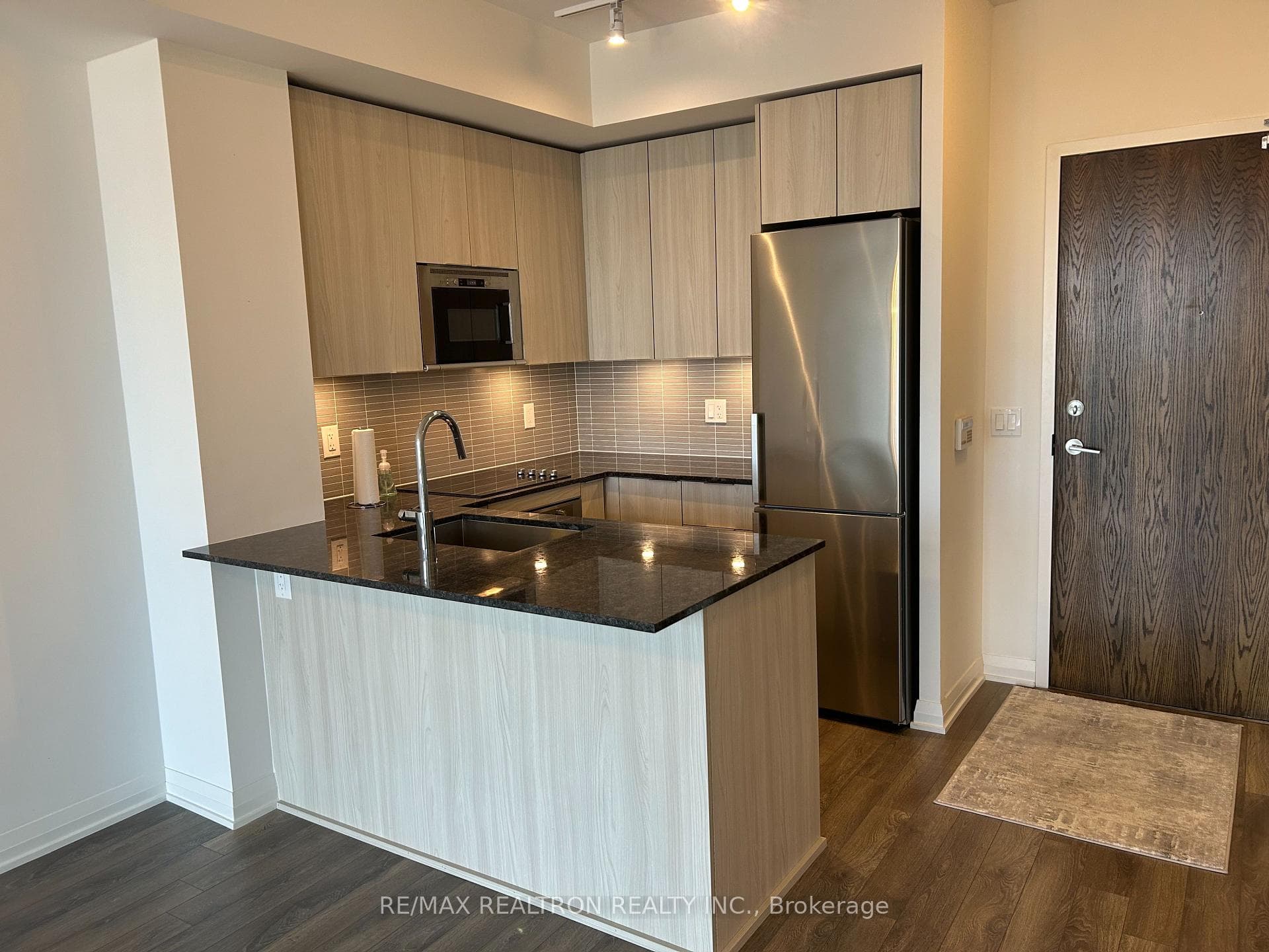 99 Eagle Rock Way Unit 709 photo 9
