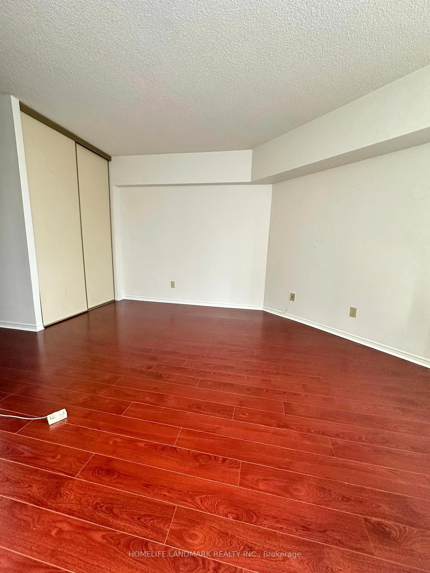 7 Bishop Avenue Unit 410 photo 18