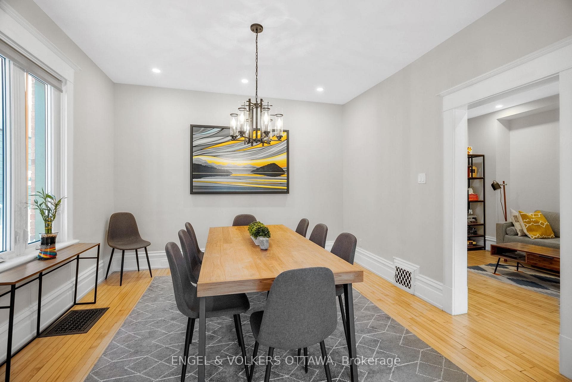 513 Edison Avenue photo 8