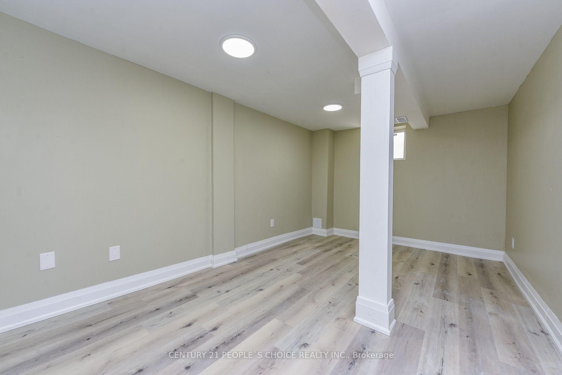 8 Fidelia Crescent photo 31