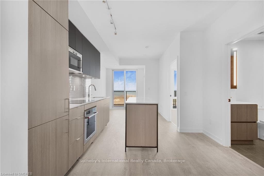220 MISSINNIHE Way Unit 1010 photo 12