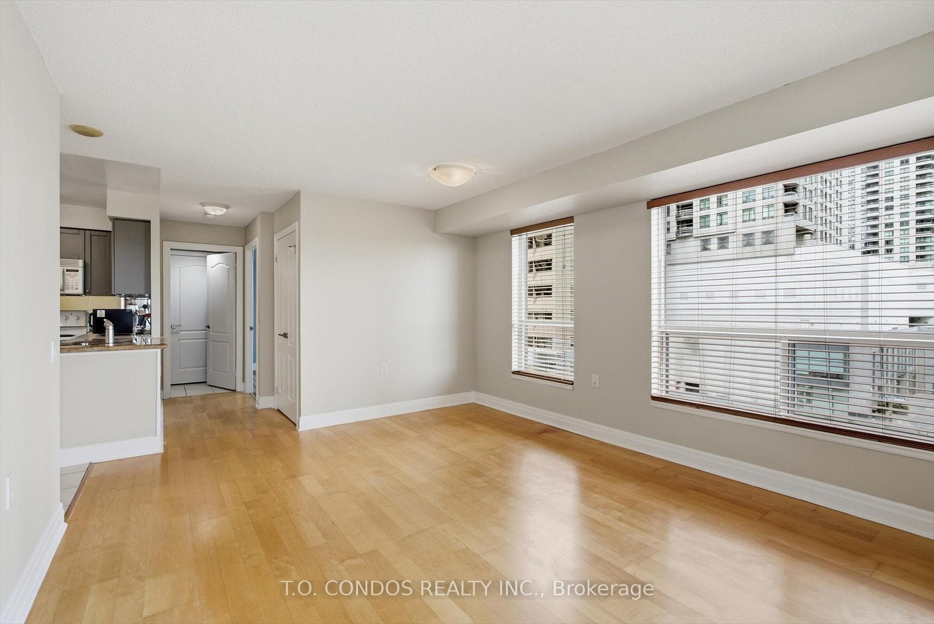 21 Hillcrest Avenue Unit 601 photo 7