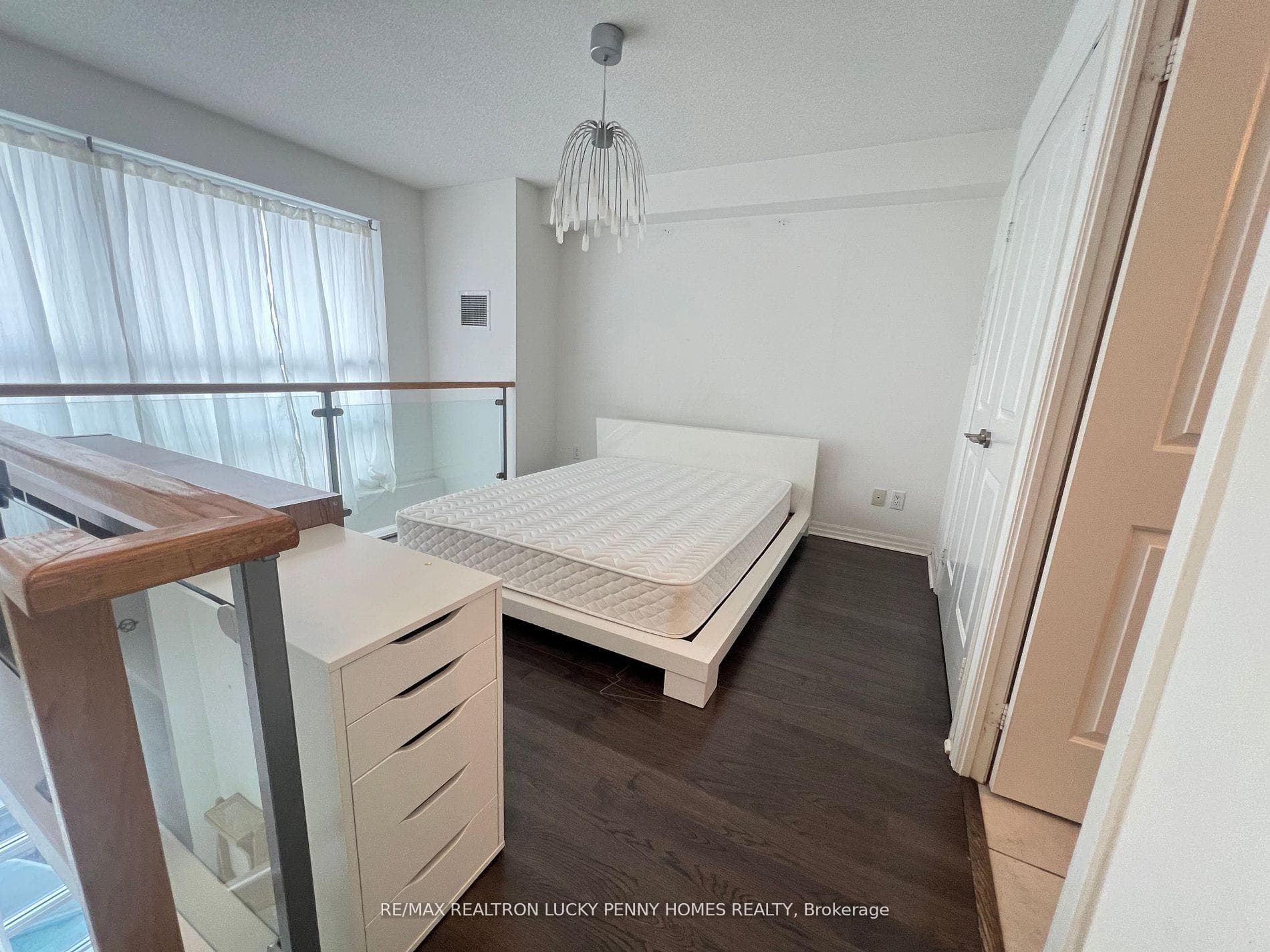 2035 Sheppard Avenue Unit 109 photo 5