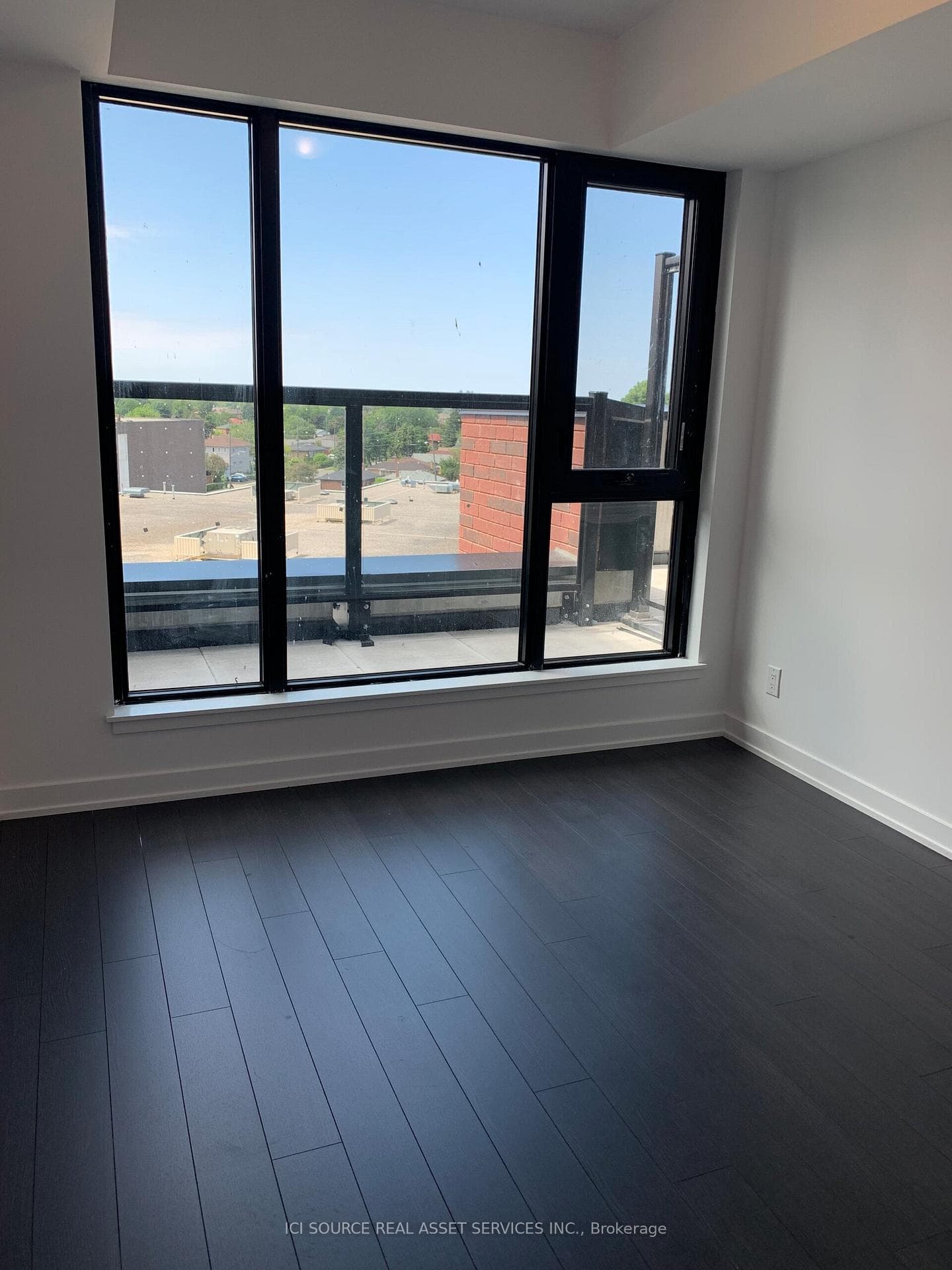 2799 Kingston Road Unit 707 photo 2
