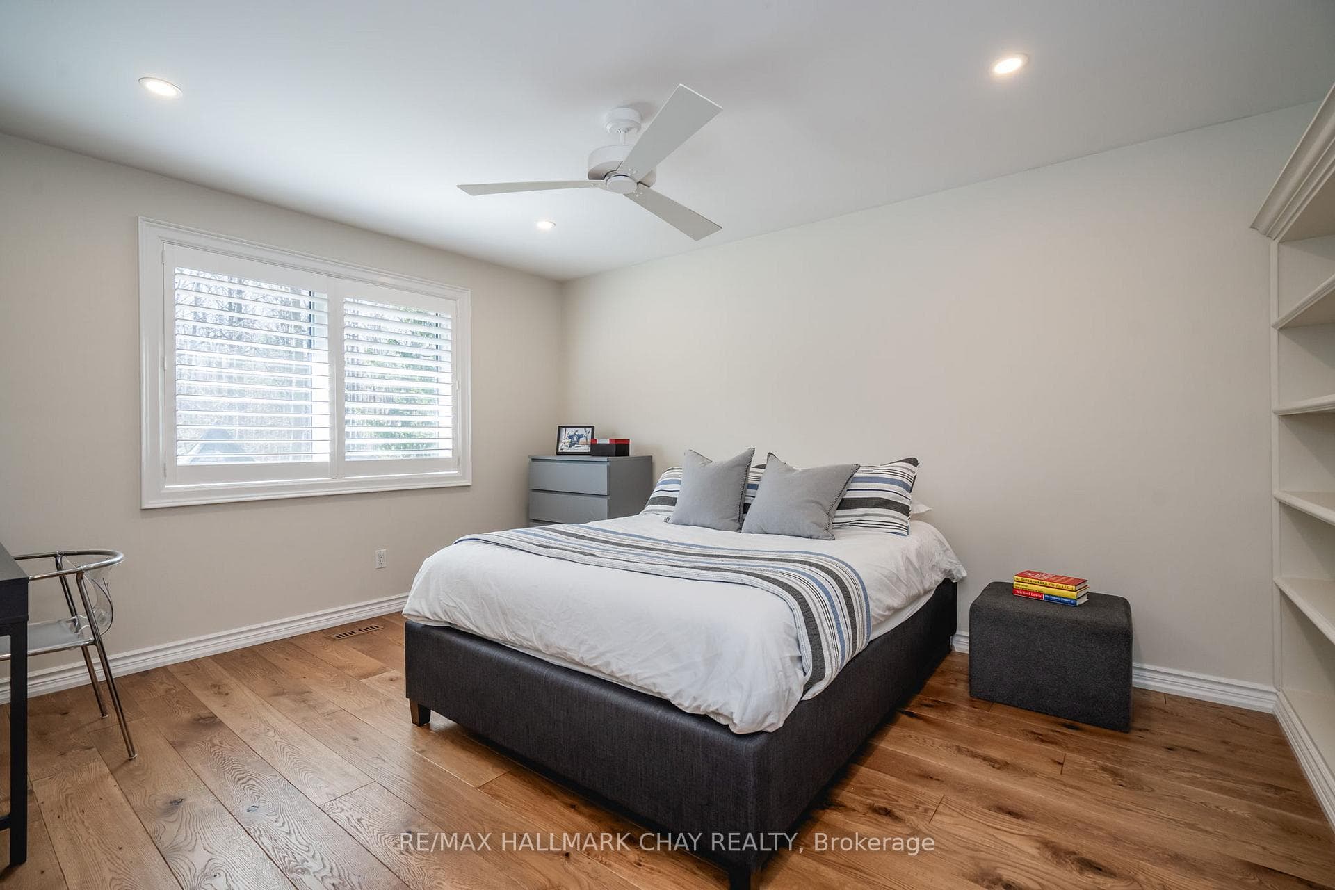 8 Royal Oak Drive photo 21