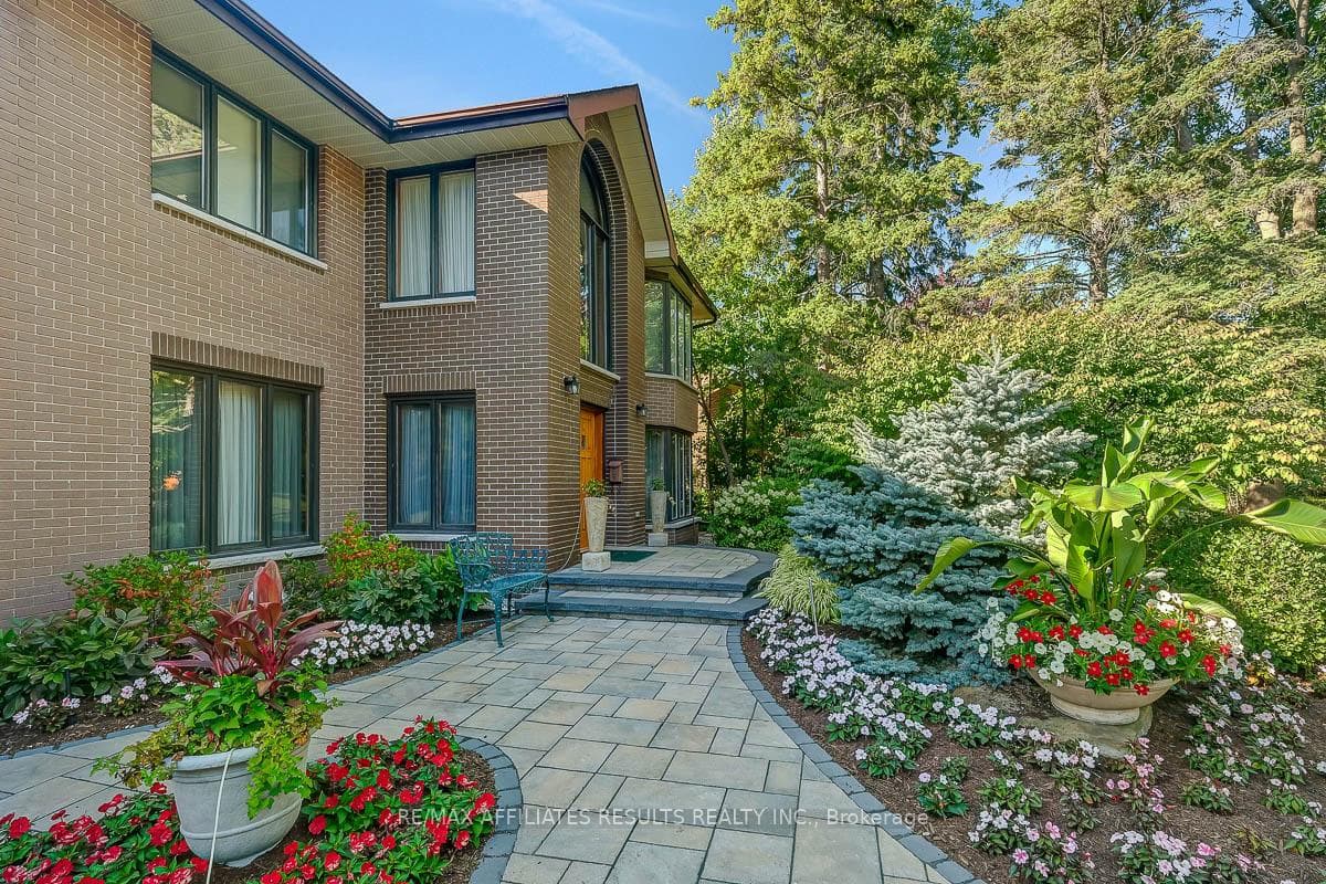 30 Pentland Crescent photo 4