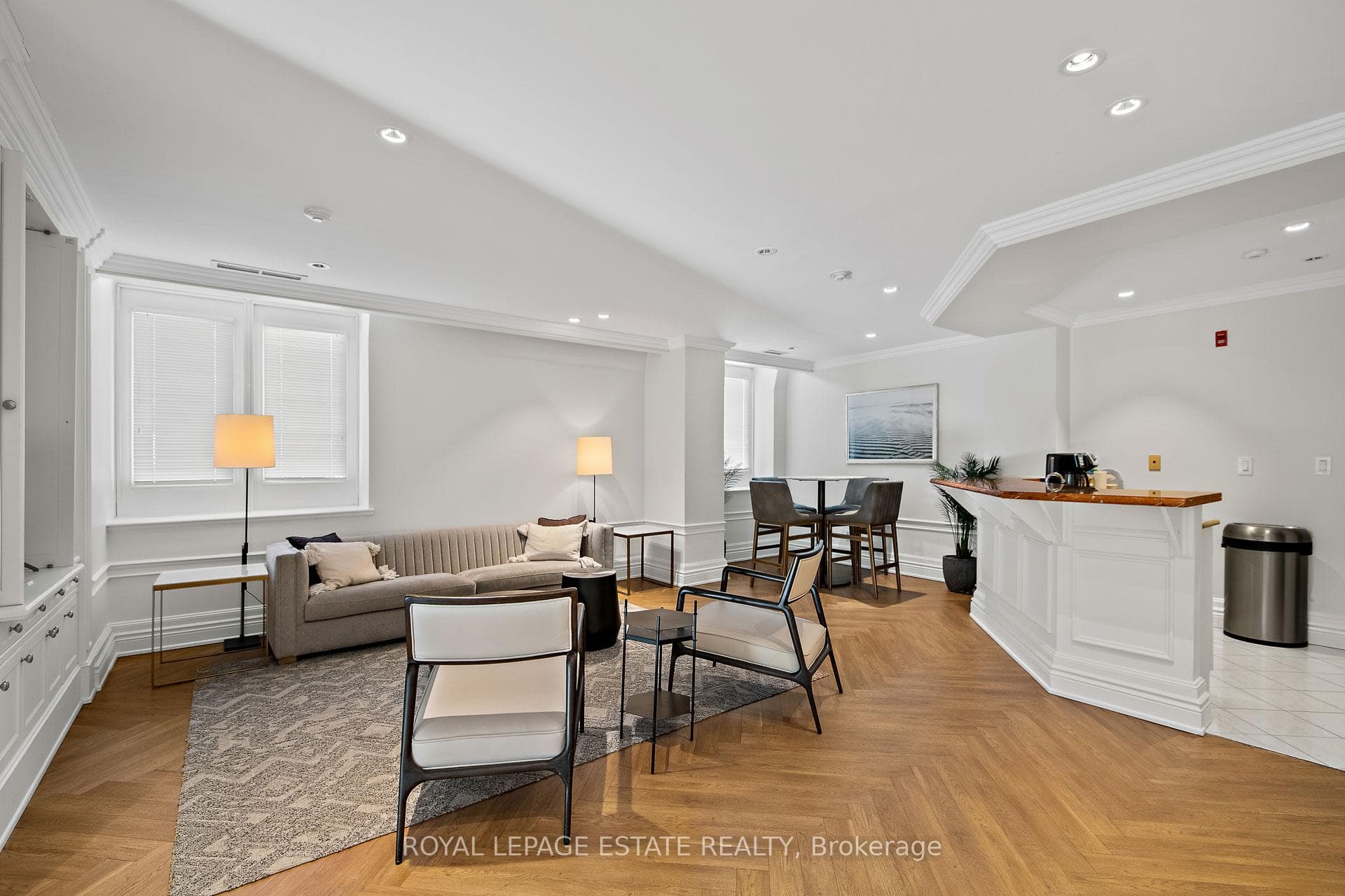 120 Lombard Street Unit 301 photo 19