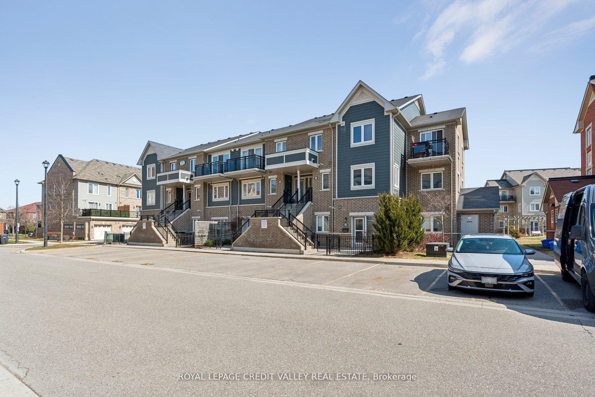 250 Sunny Meadow Boulevard Unit 266 photo 2