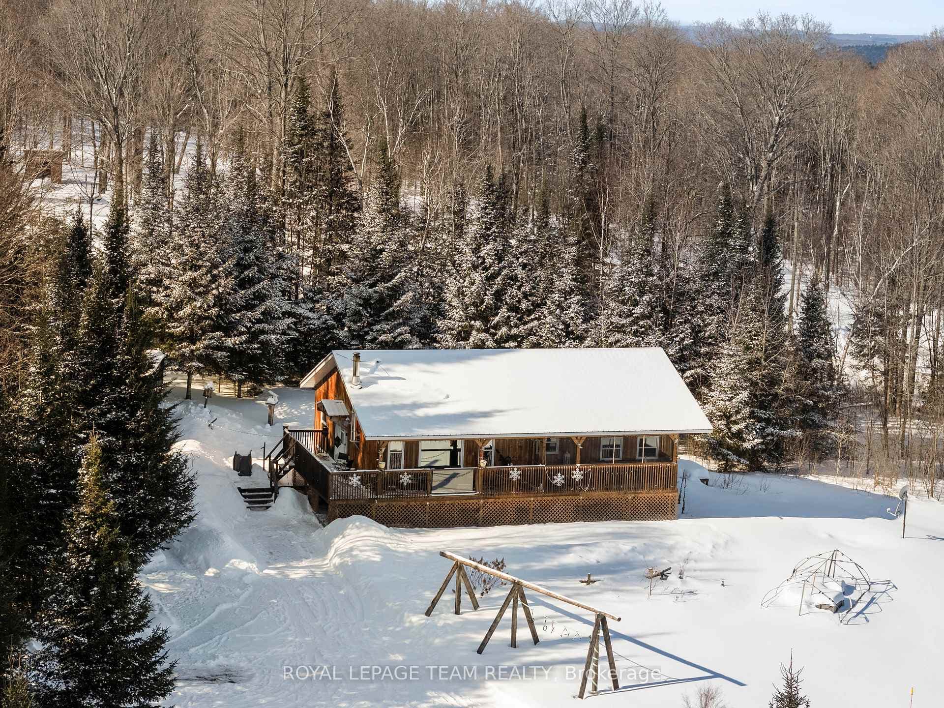 105 Heins Road photo 4