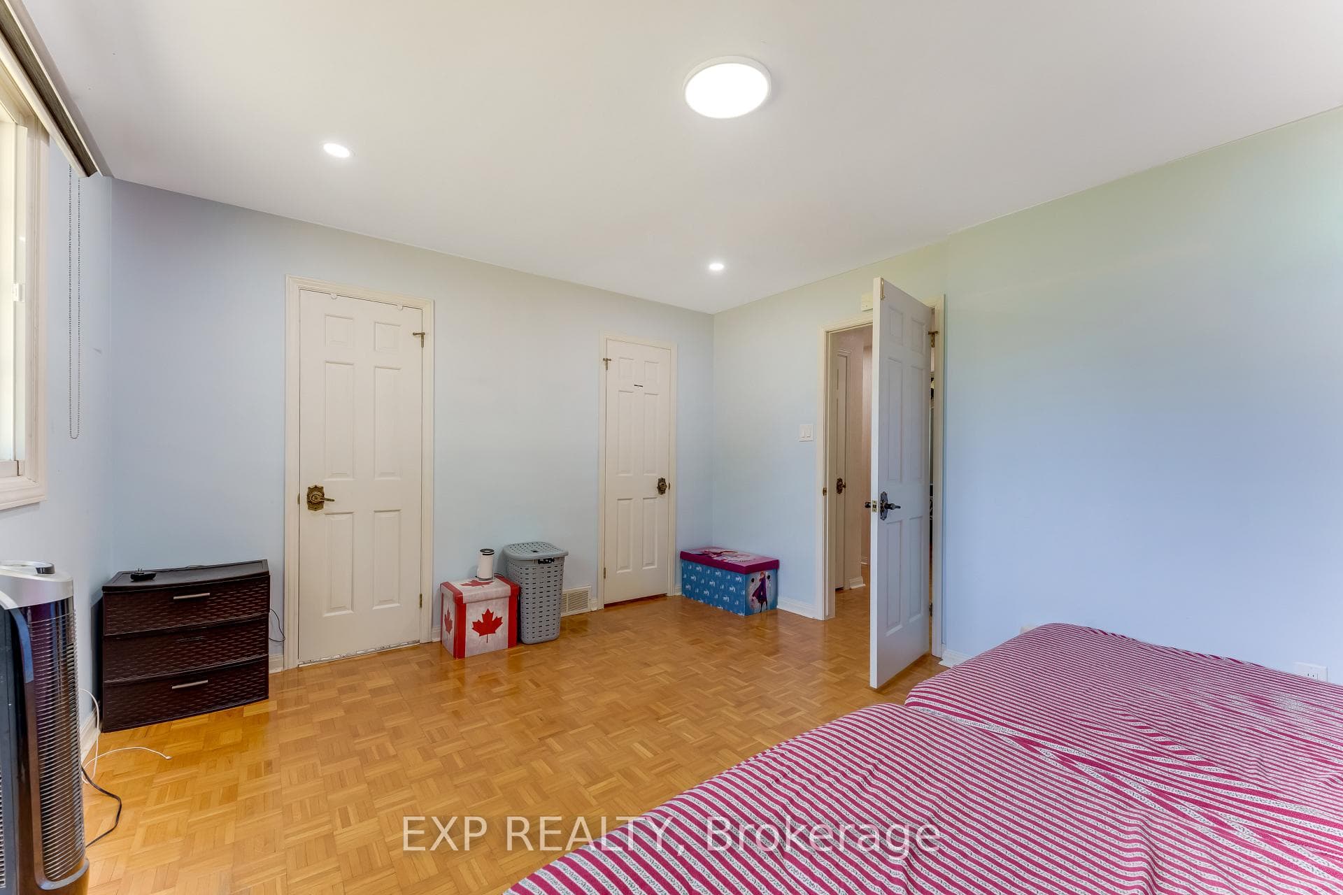 2047 Hamilton Road photo 42