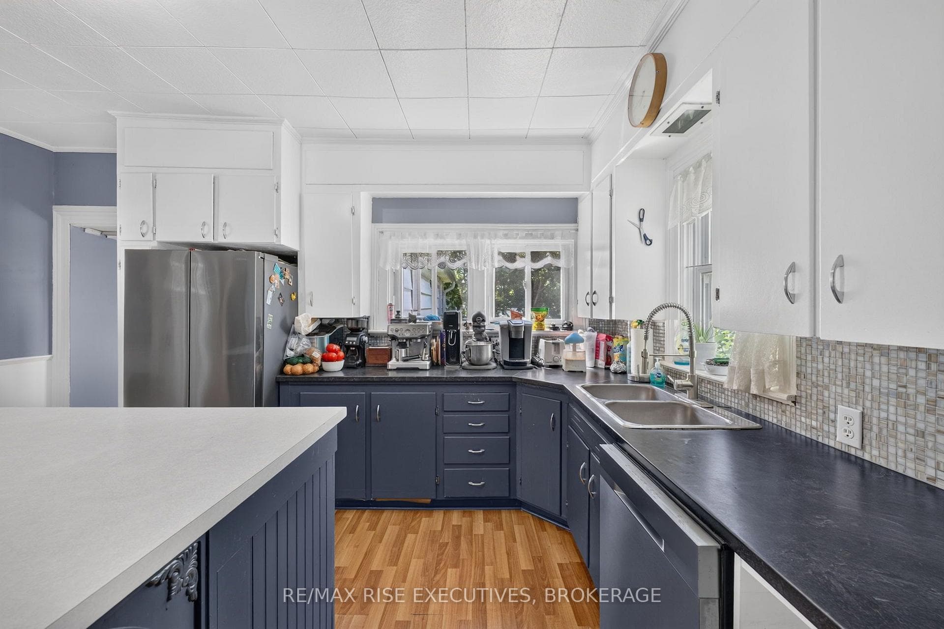 186 Bridge Street photo 12
