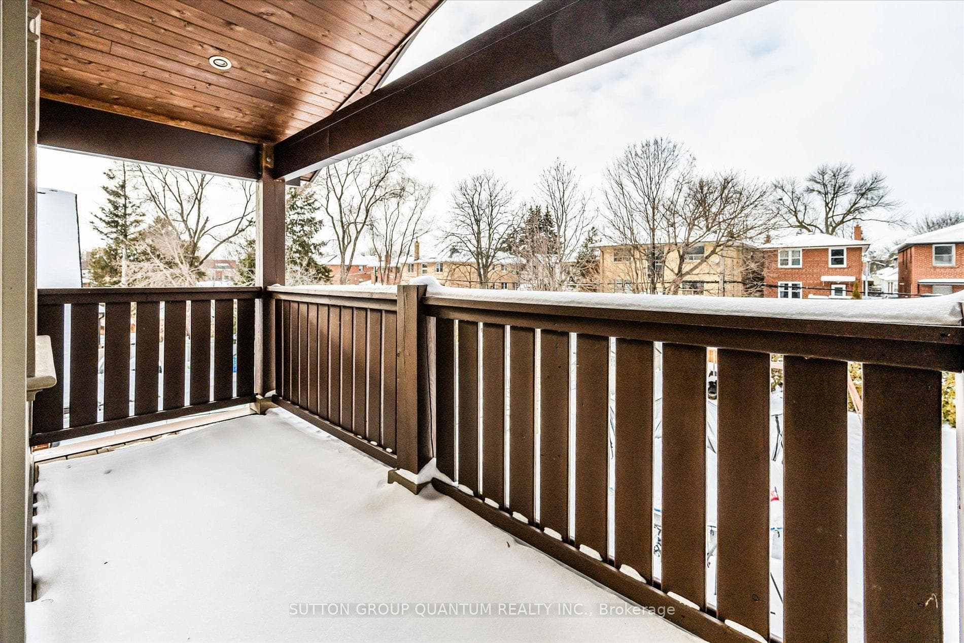 76 Albani Street photo 23