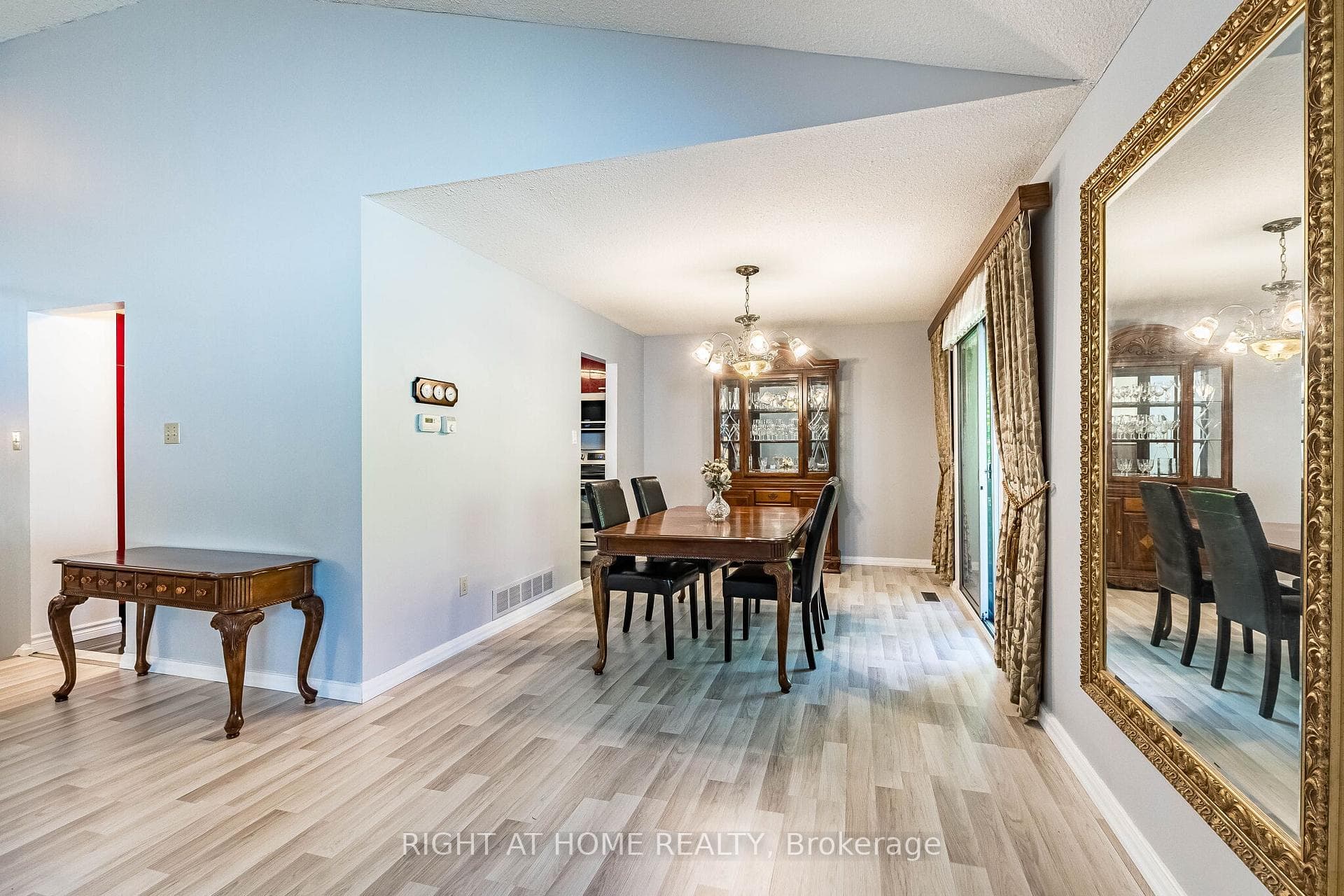 2669 Inlake Court photo 11