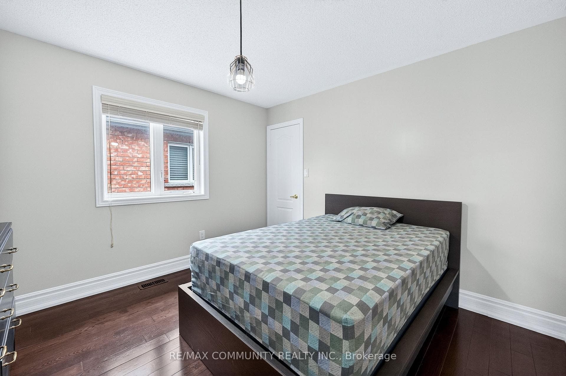 21 Berger Avenue photo 20