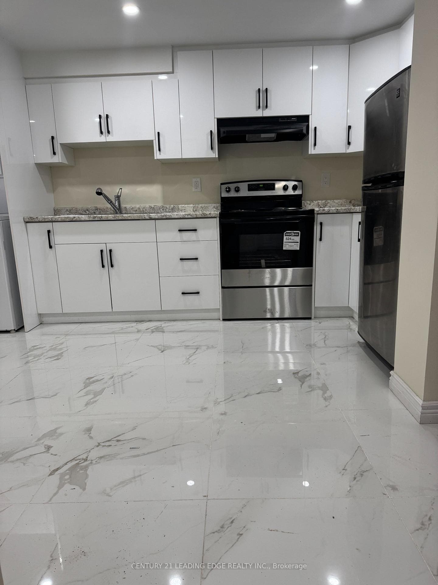 1551 Princelea Place photo 1